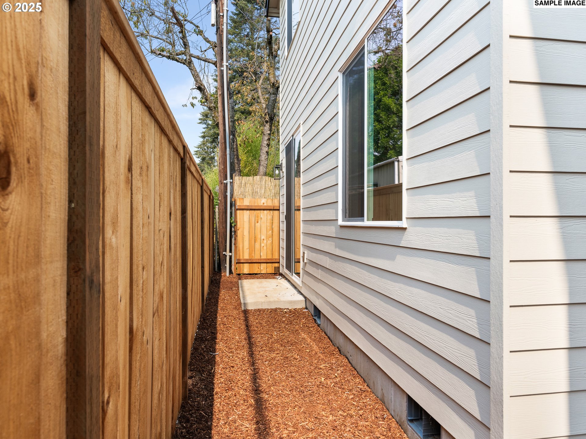 4047 SE 115th AVE