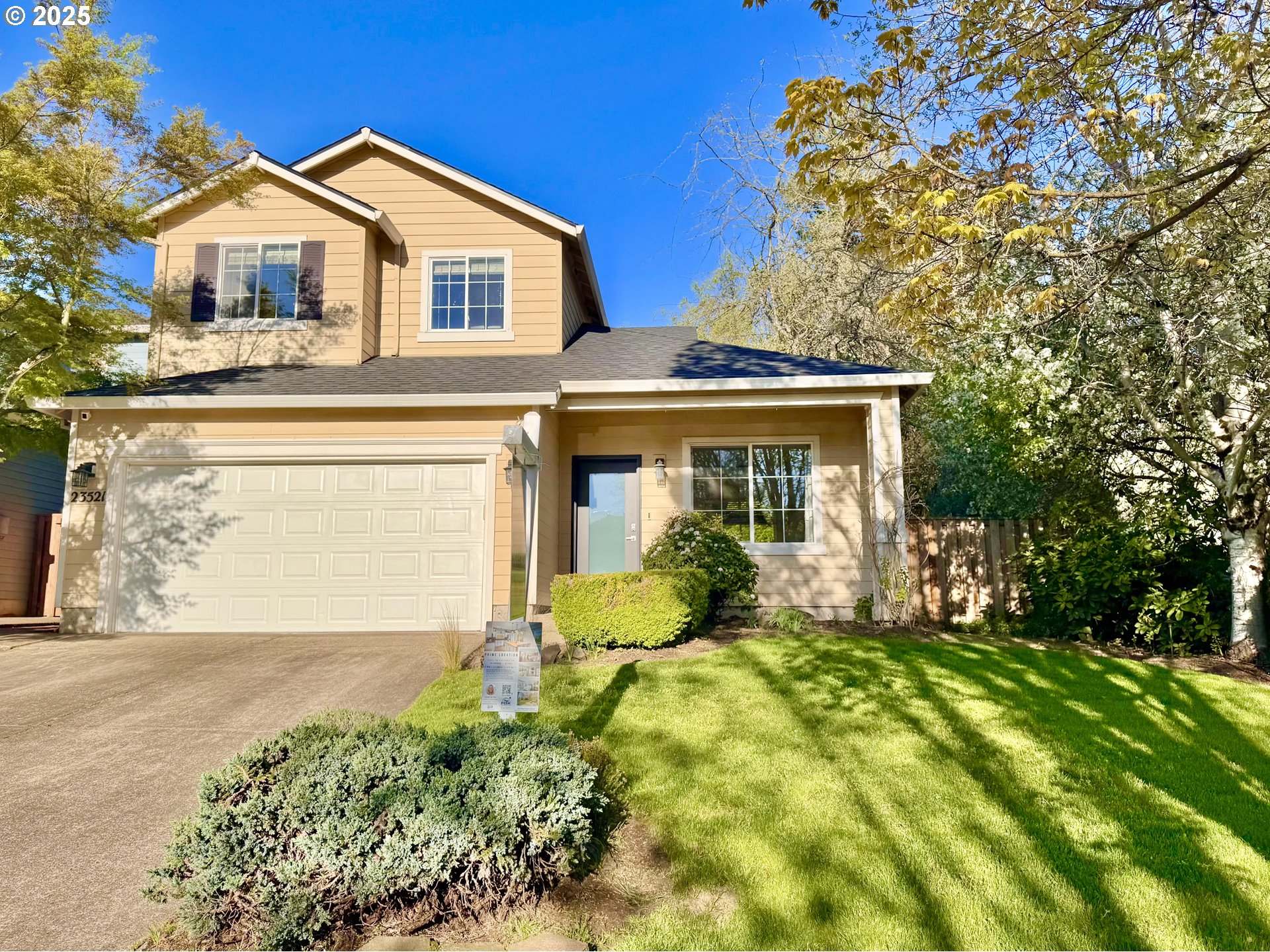 23521 SW PINEHURST DR