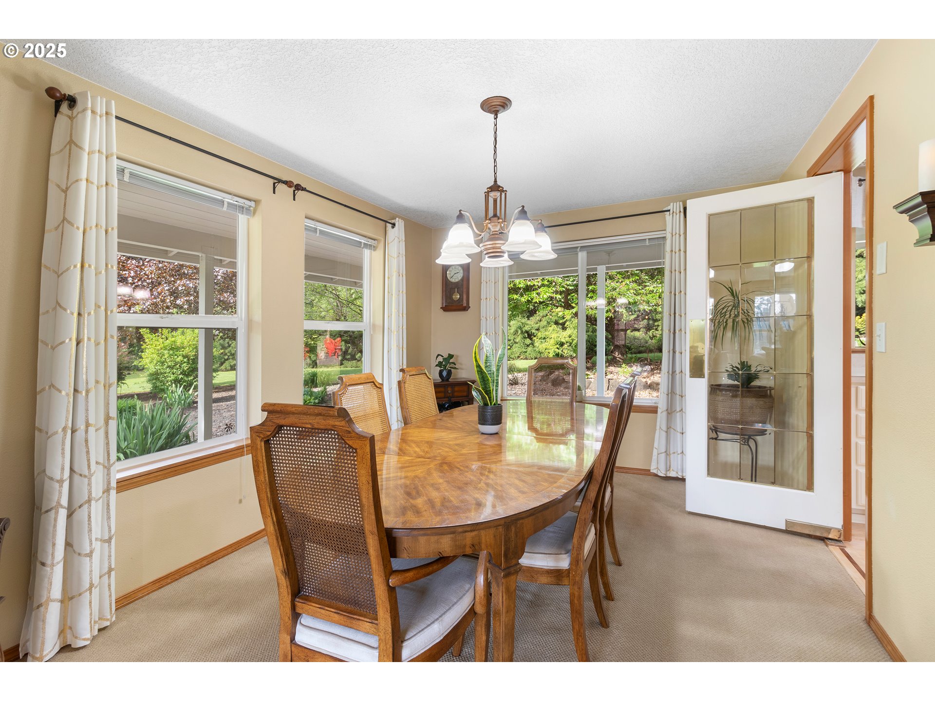 22075 NE HIDDEN SPRINGS RD