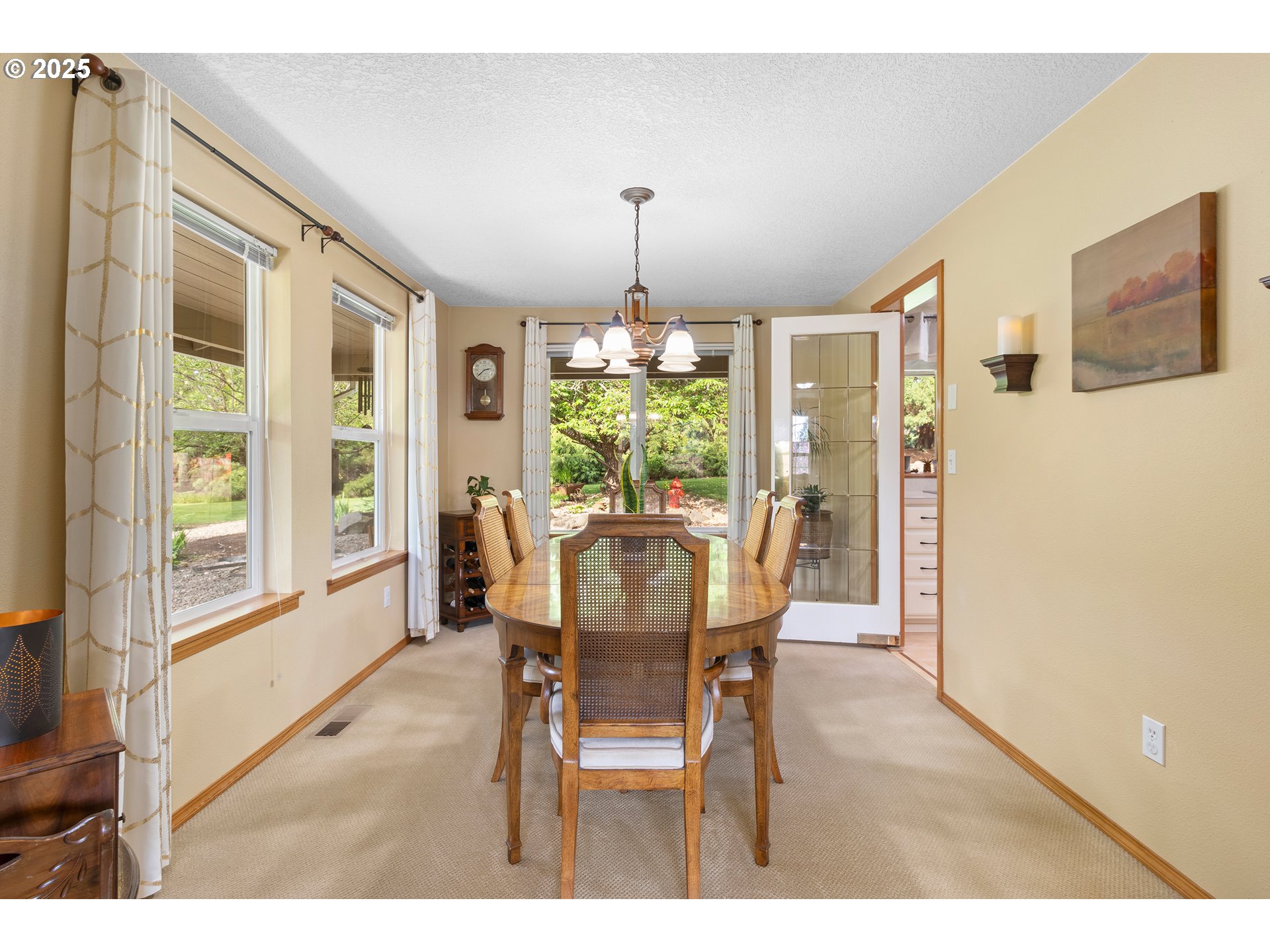 22075 NE HIDDEN SPRINGS RD