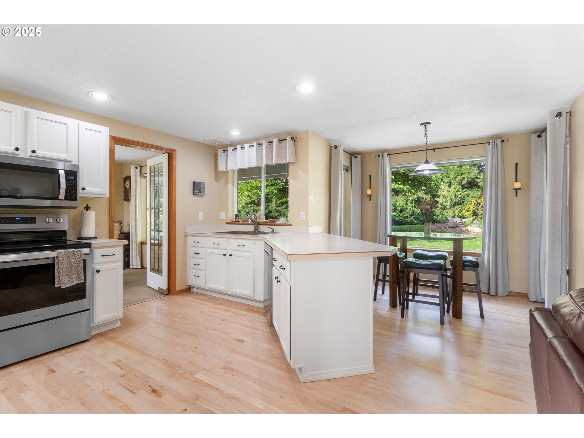 22075 NE HIDDEN SPRINGS RD