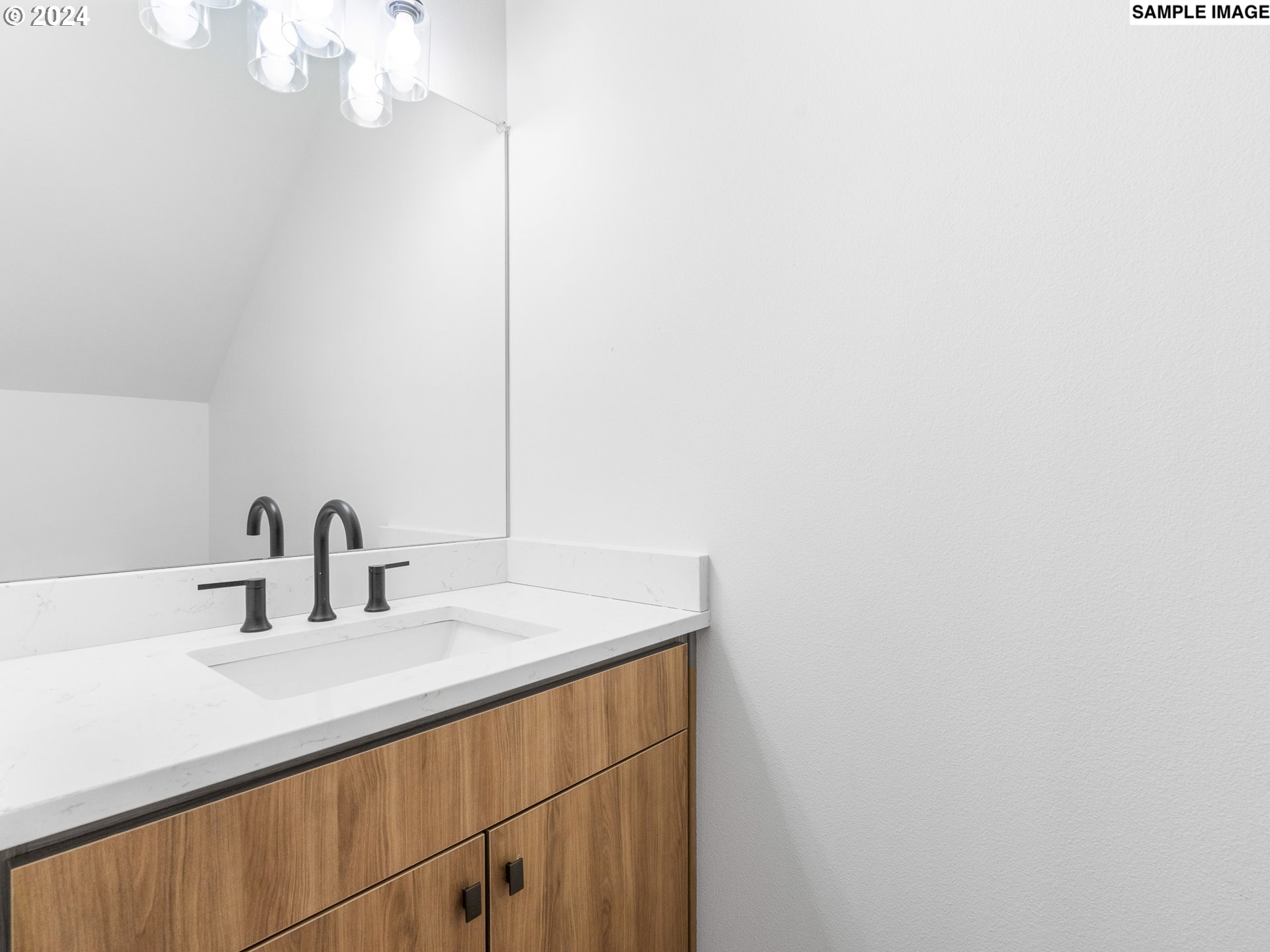 2513 NE Killingsworth ST 4