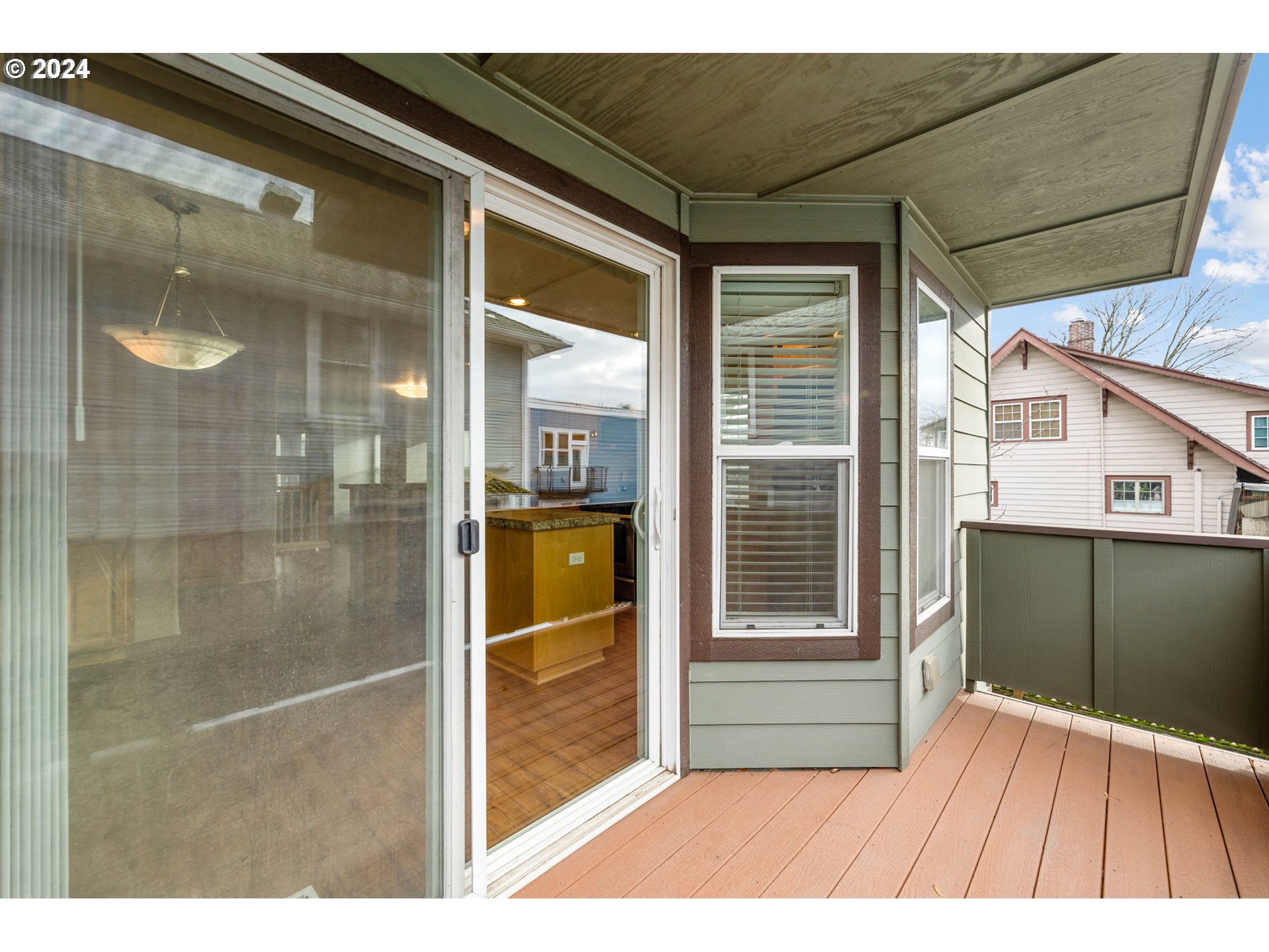 2303 SE 12th AVE