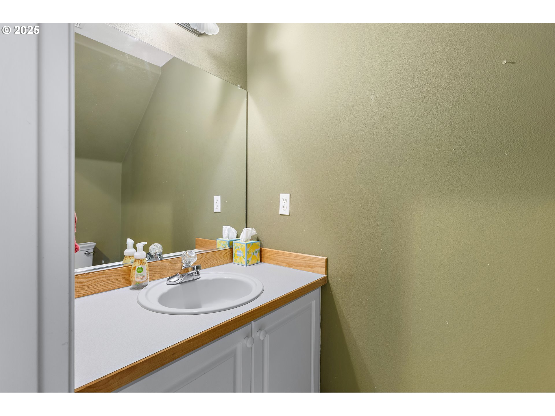 10375 SW FRANKLIN LN