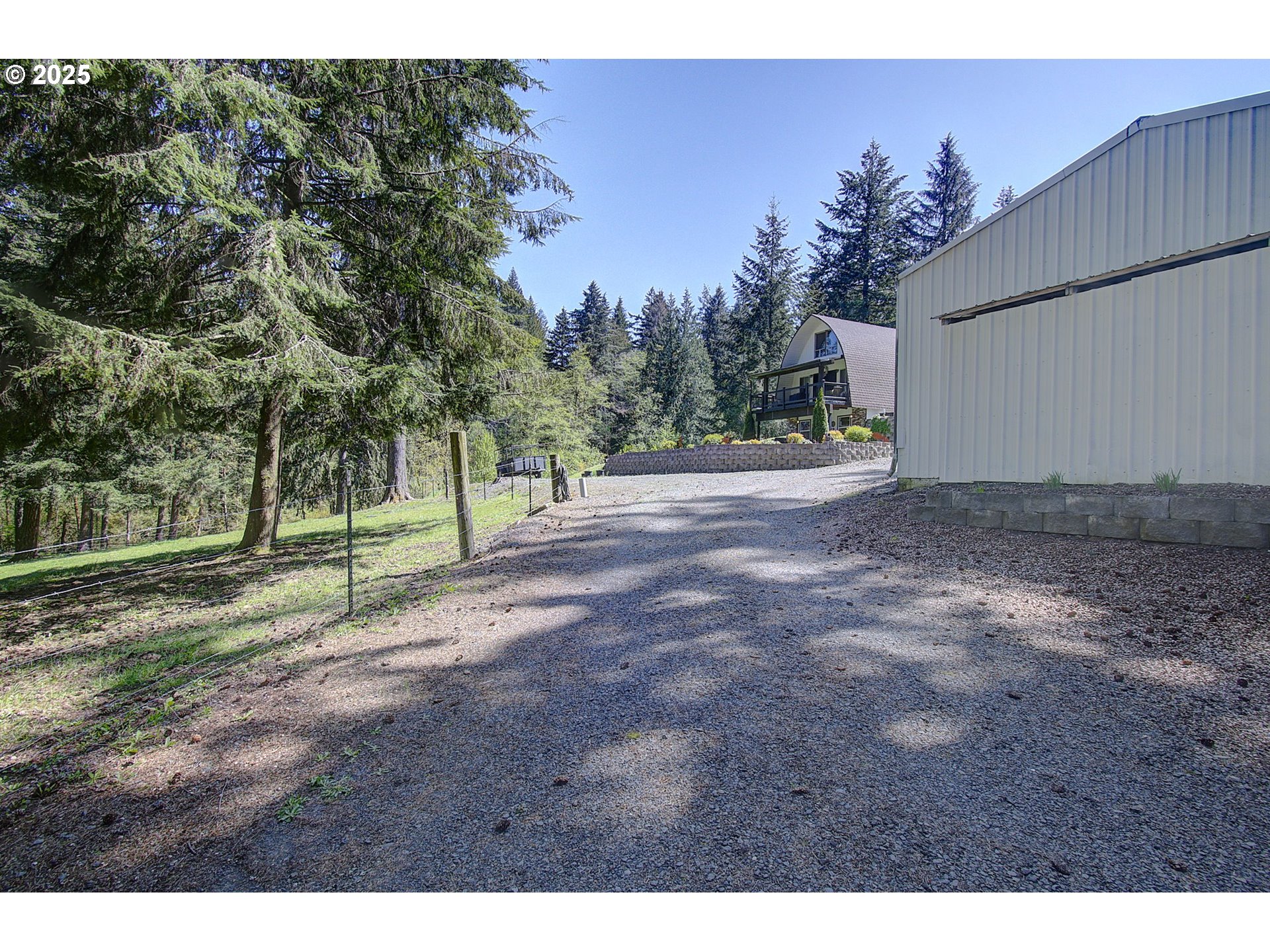 21210 SE GREENLEAF DR