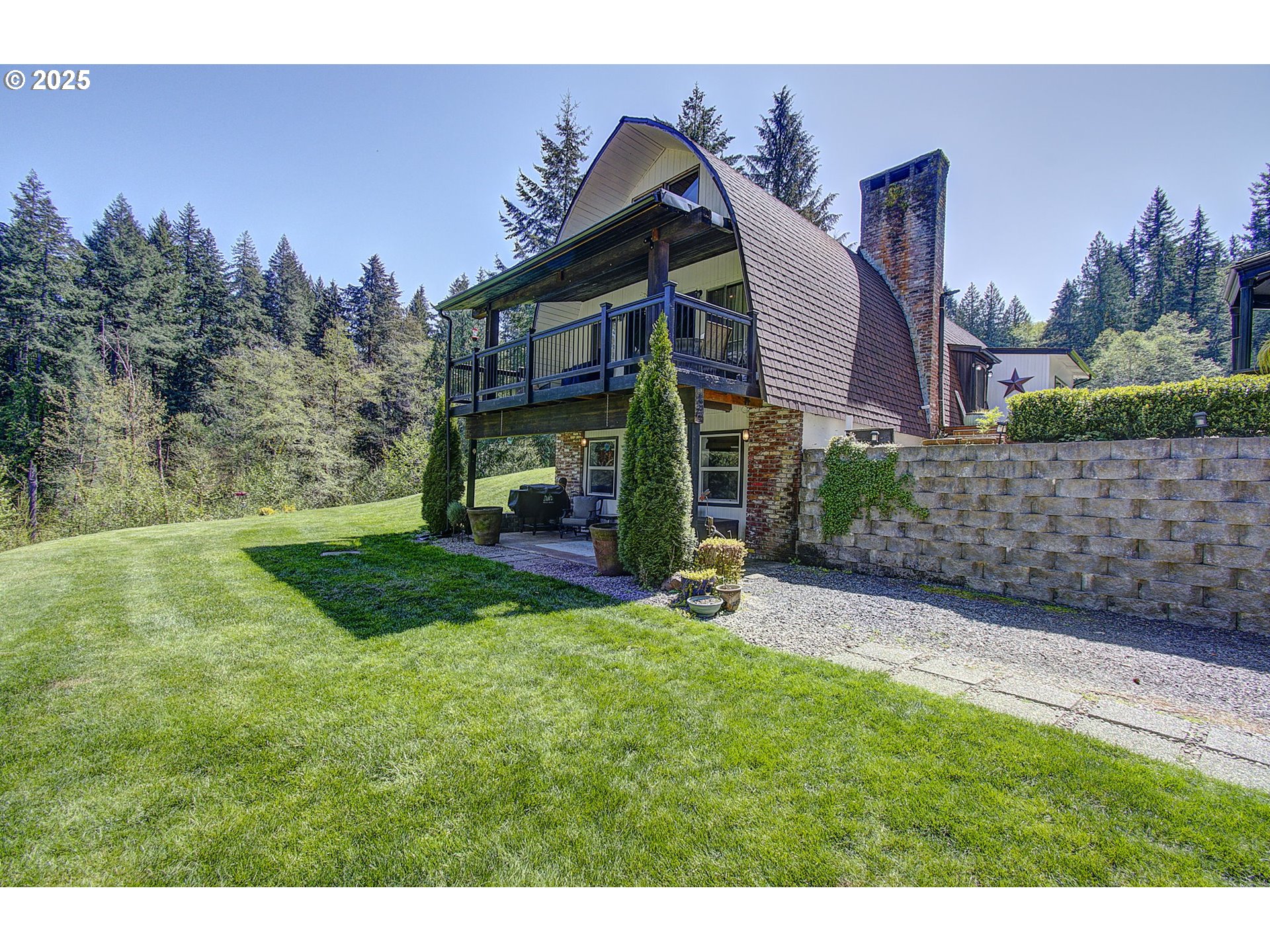 21210 SE GREENLEAF DR