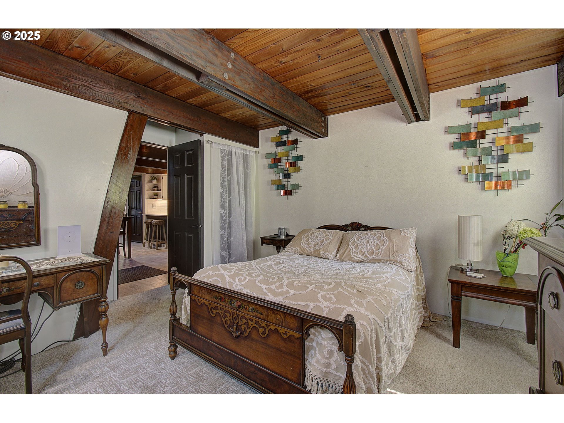 21210 SE GREENLEAF DR