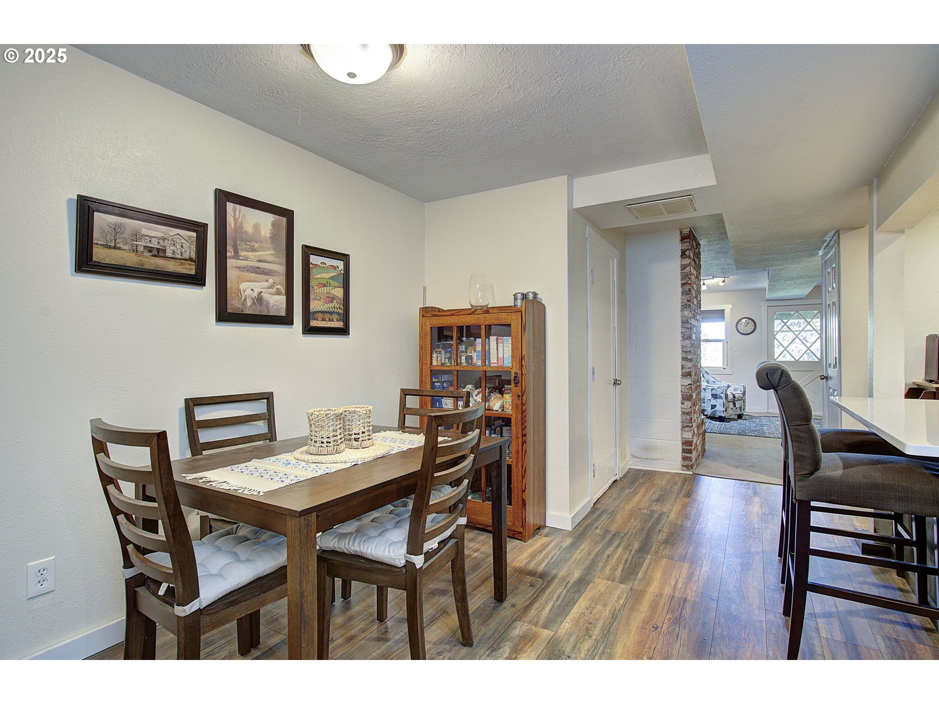 21210 SE GREENLEAF DR