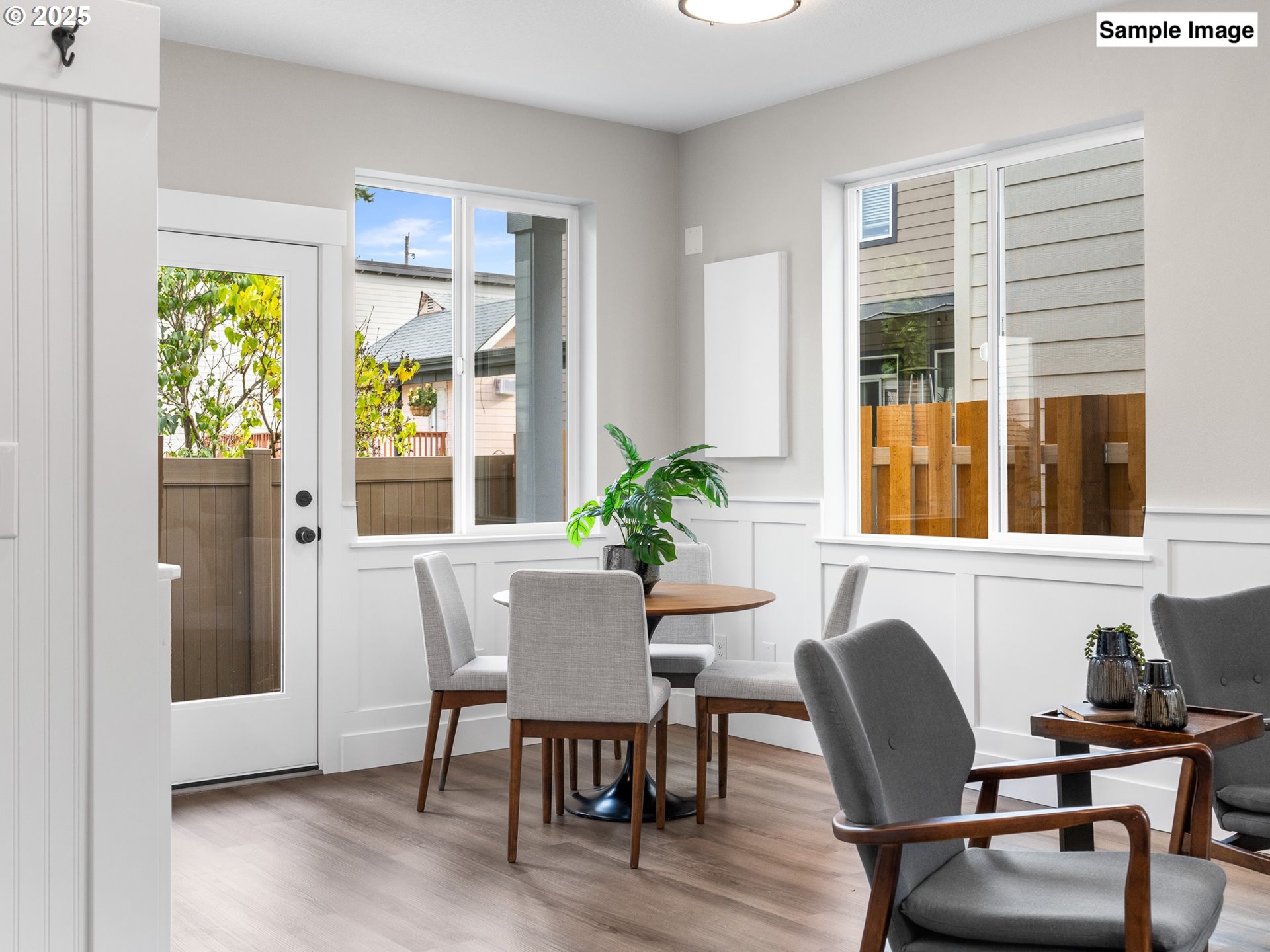 7470 N Polk AVE, Portland