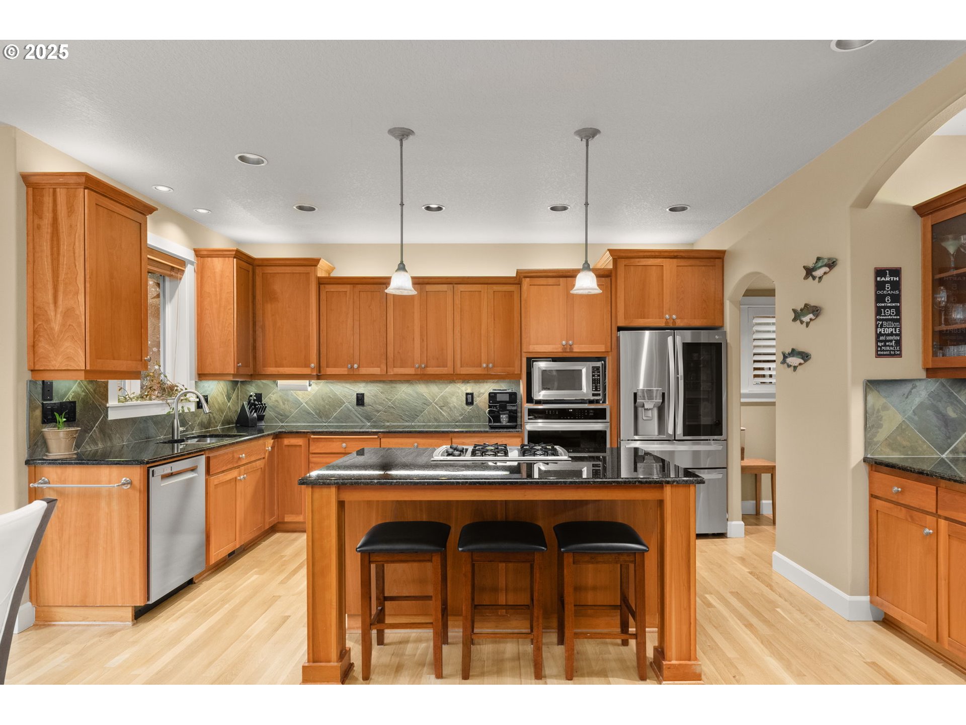 23818 SW STONEHAVEN ST