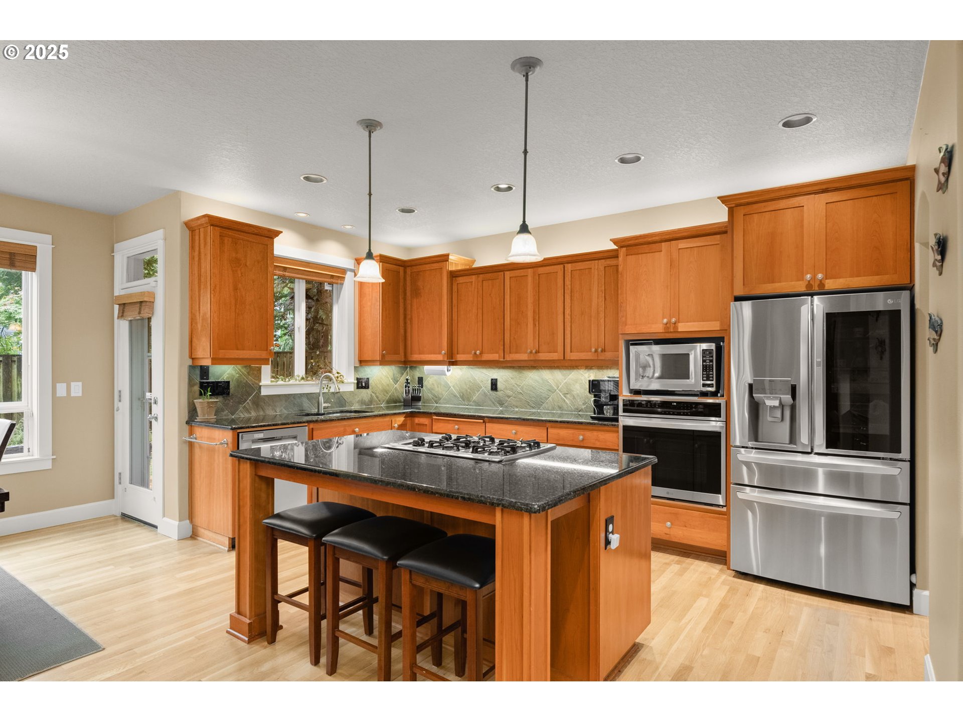 23818 SW STONEHAVEN ST