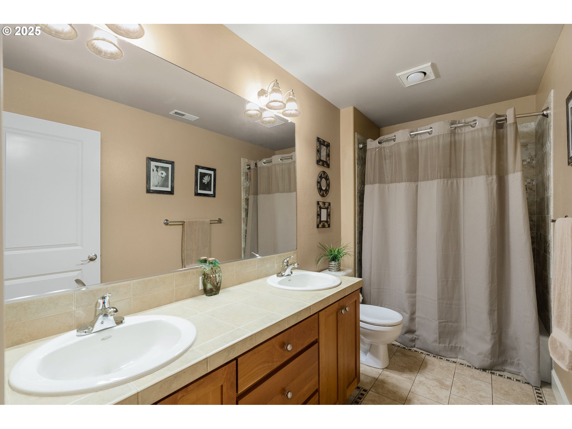 23818 SW STONEHAVEN ST