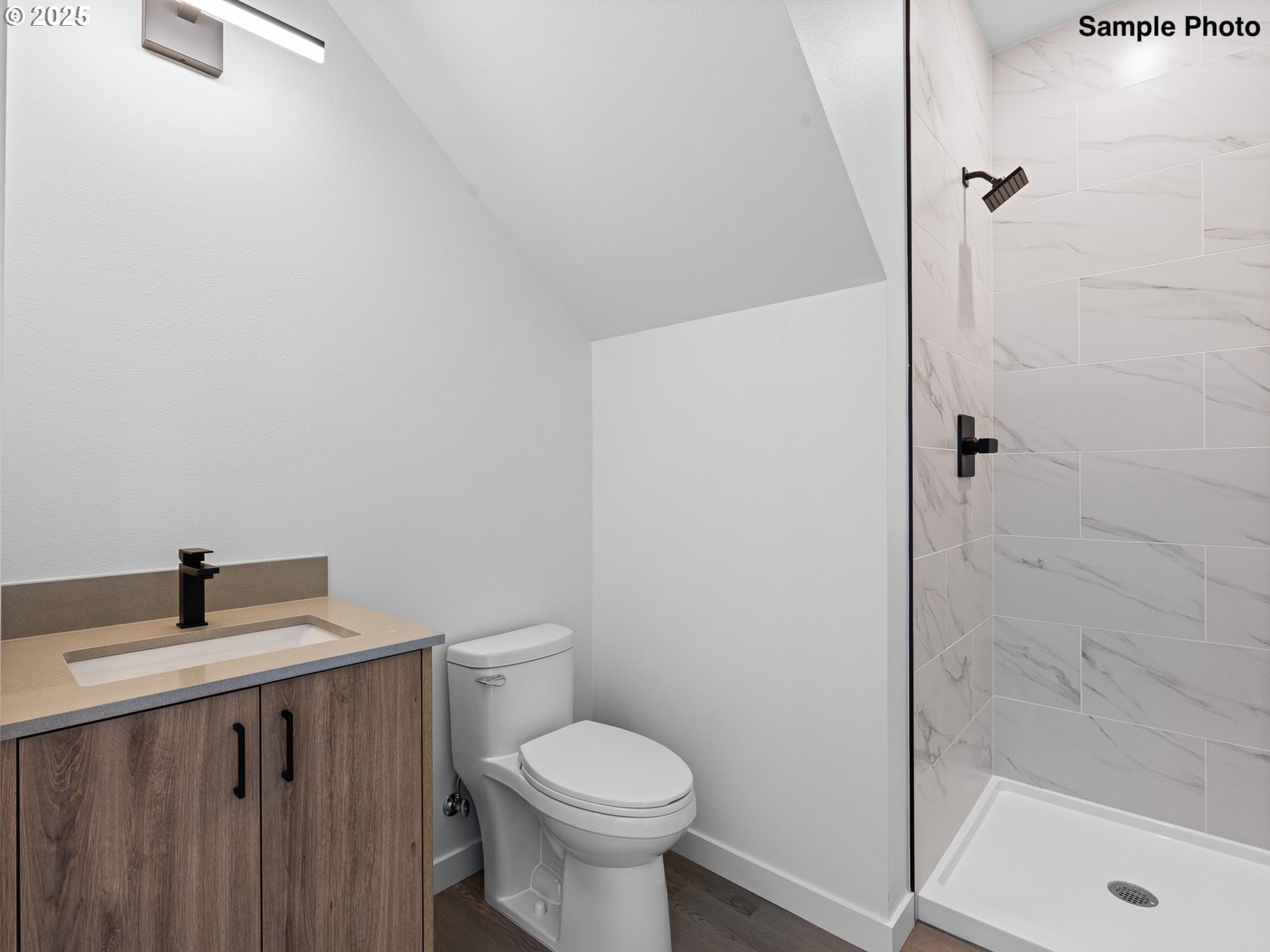 7196 SE Woodward ST 3, Portland Unit: 3