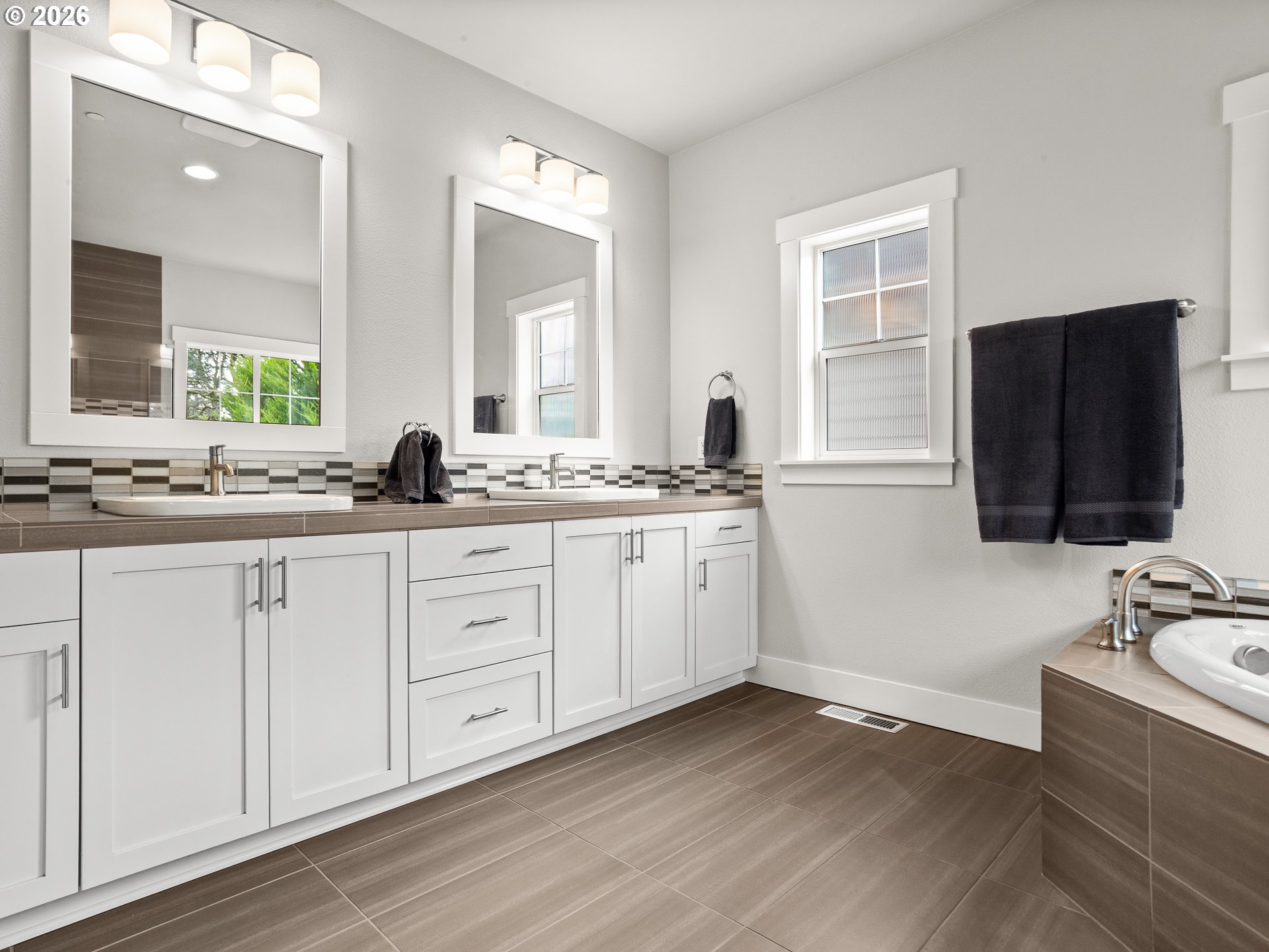 12350 SW WATERFORD LOOP