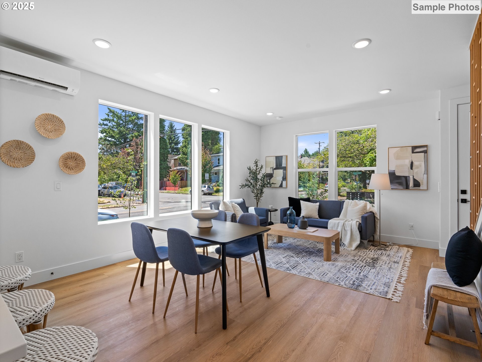 4320 N Gantenbein AVE 1