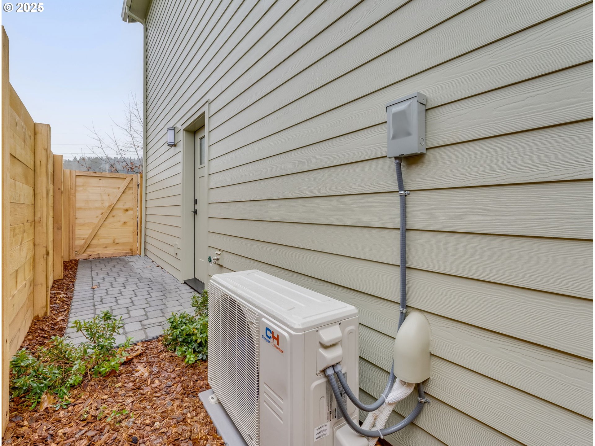 14362 SE KNIGHT ST, Portland