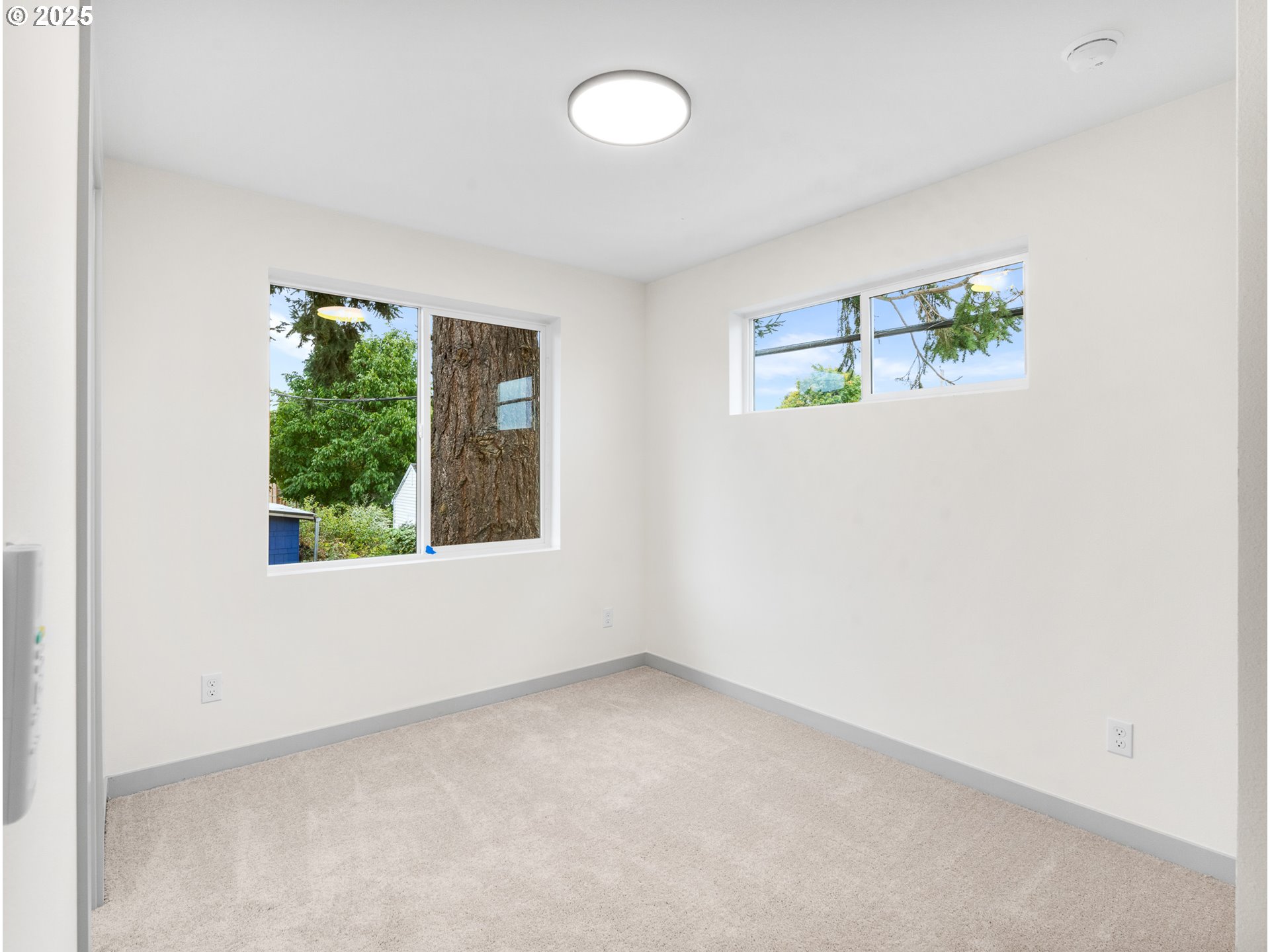 7379 N Mobile AVE, Portland