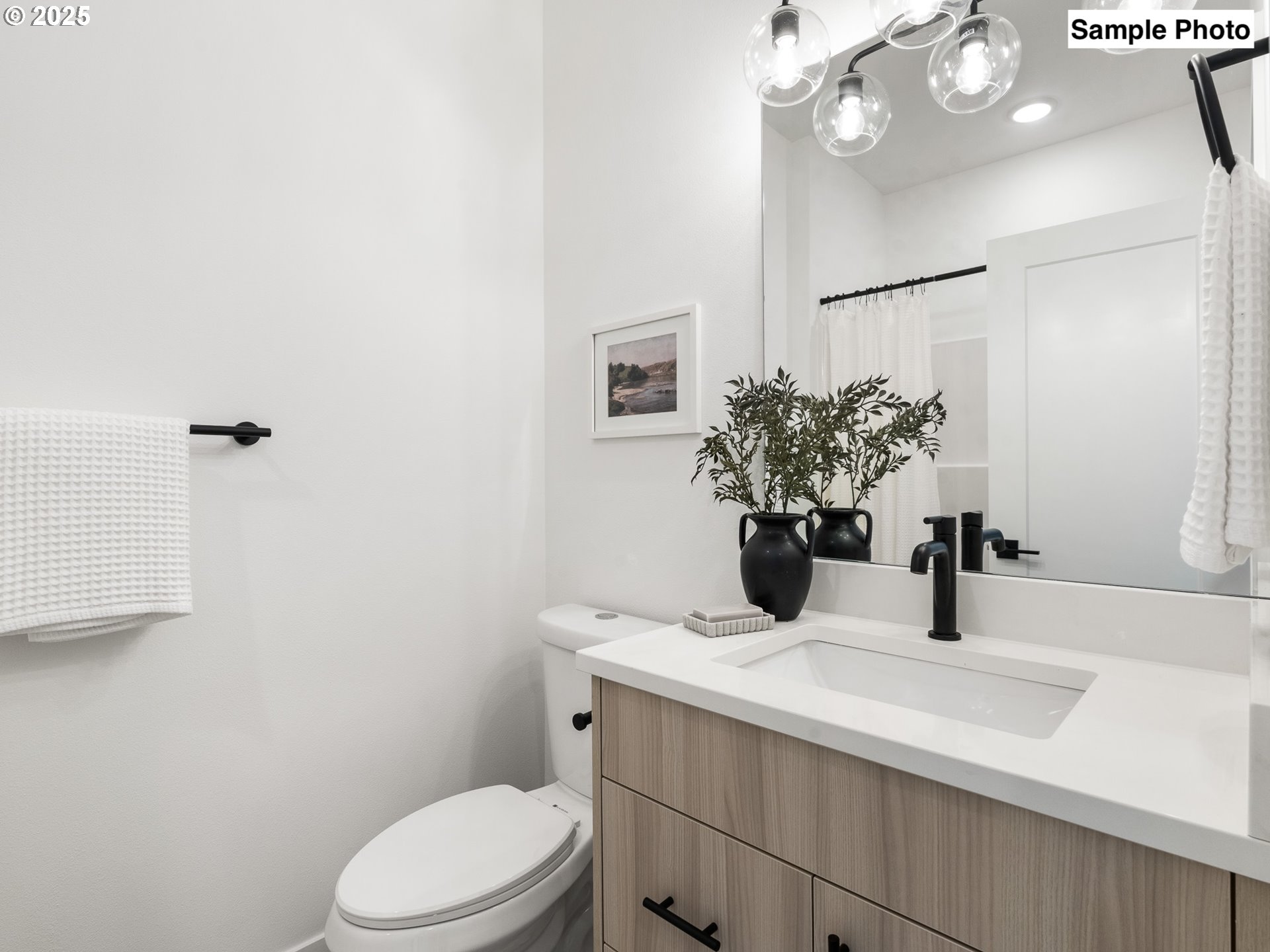 1865 SE Tacoma ST 3, Portland Unit: 3