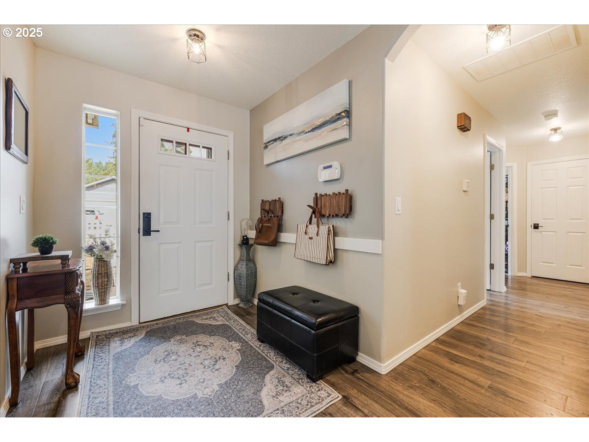 1110 MADISON ST, Silverton