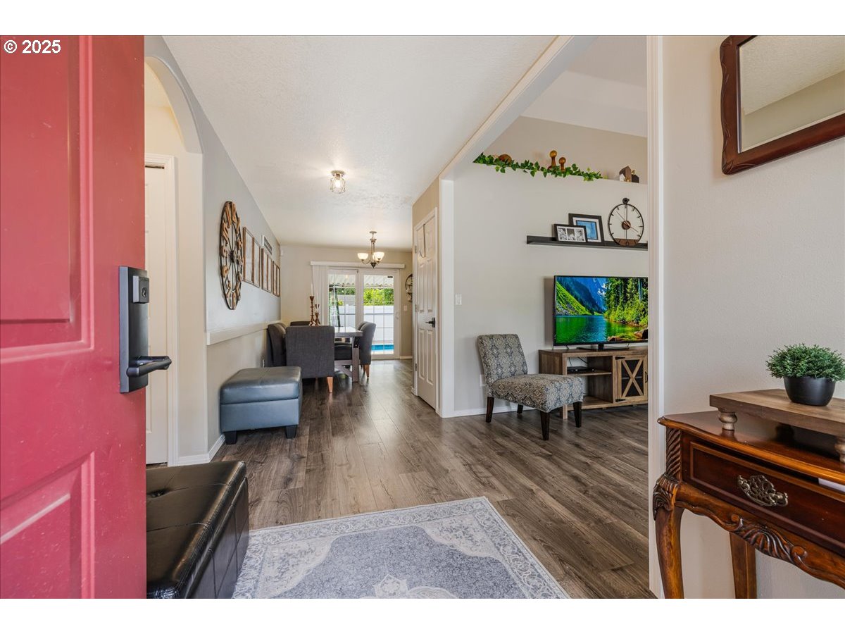 1110 MADISON ST, Silverton