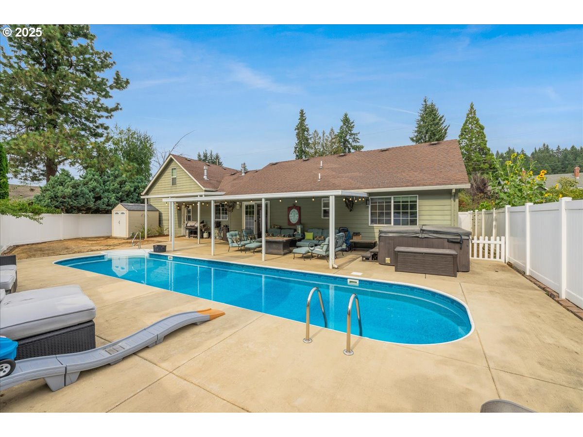 1110 MADISON ST, Silverton