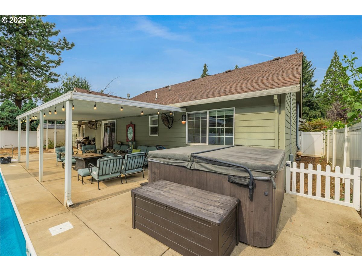 1110 MADISON ST, Silverton