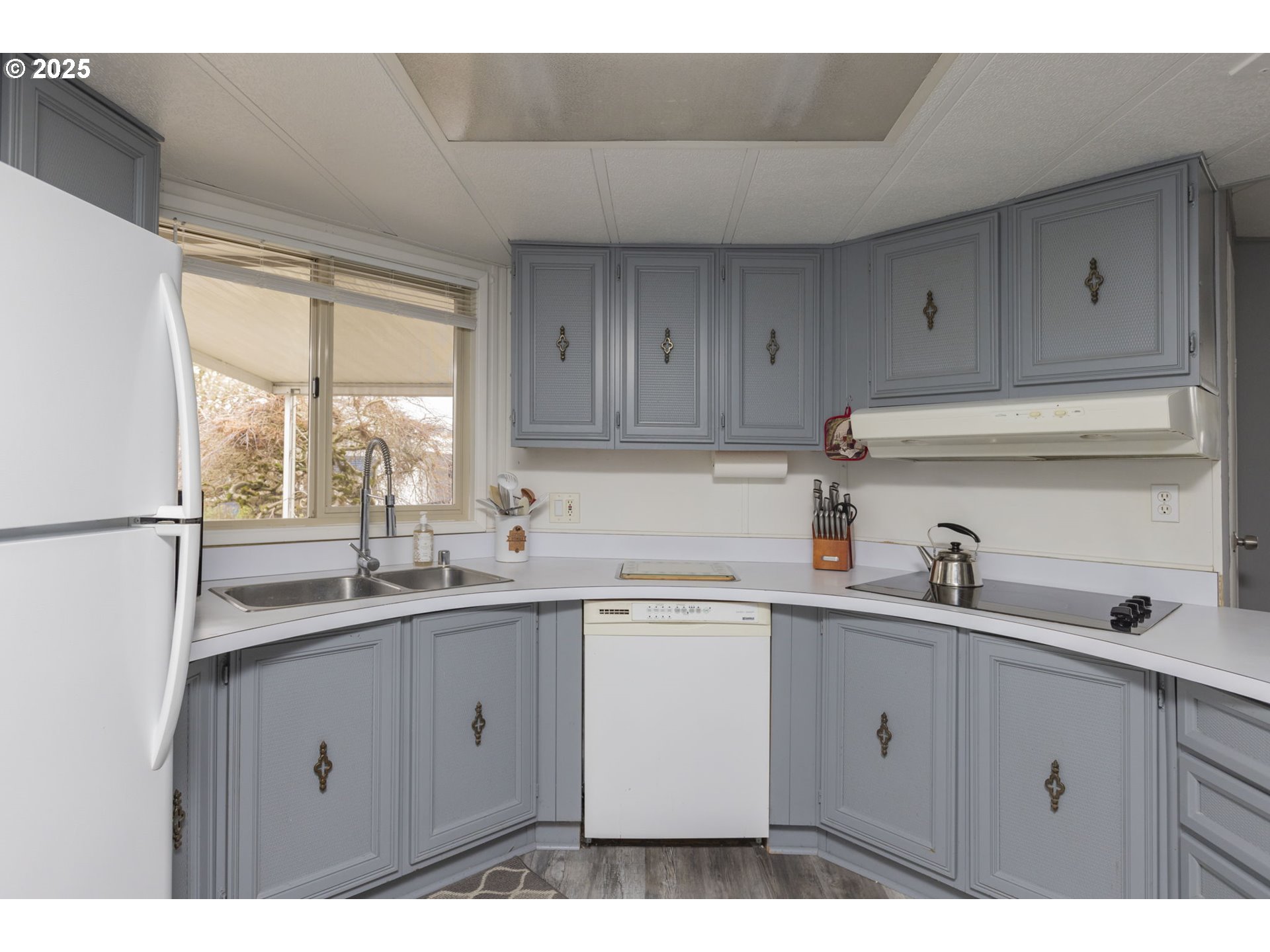 17103 SW ELDORADO DR