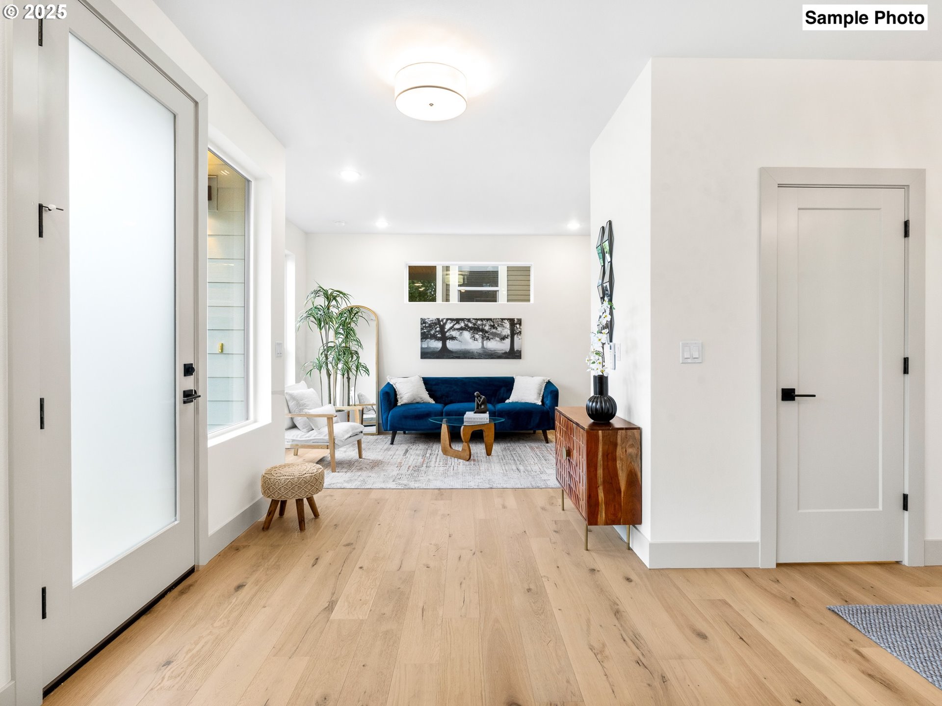 7387 N Mobile AVE, Portland