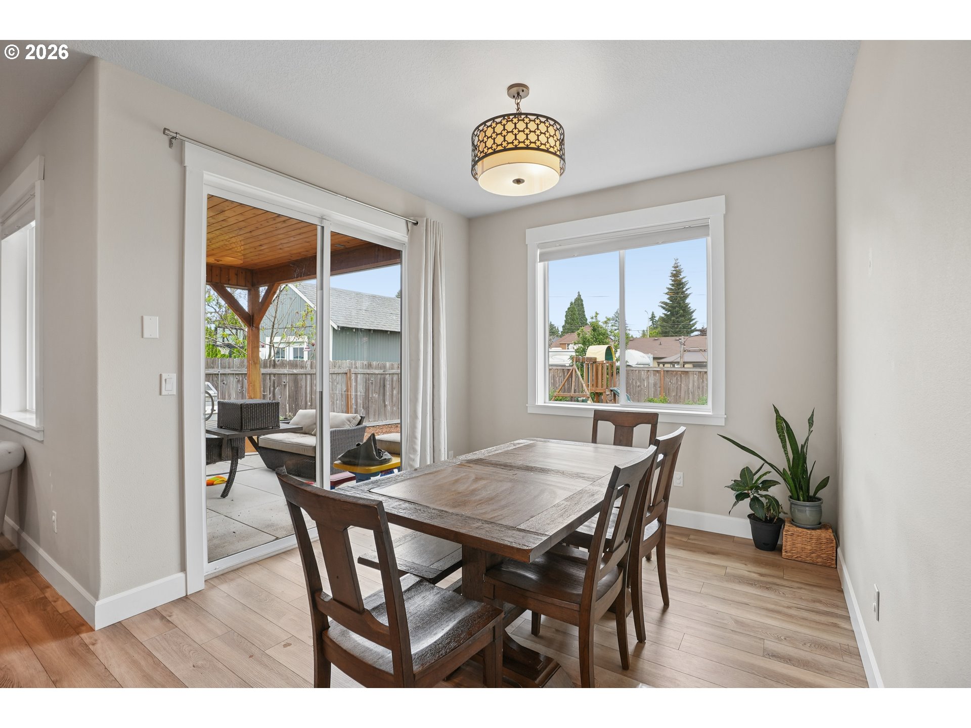 896 SE 43RD AVE
