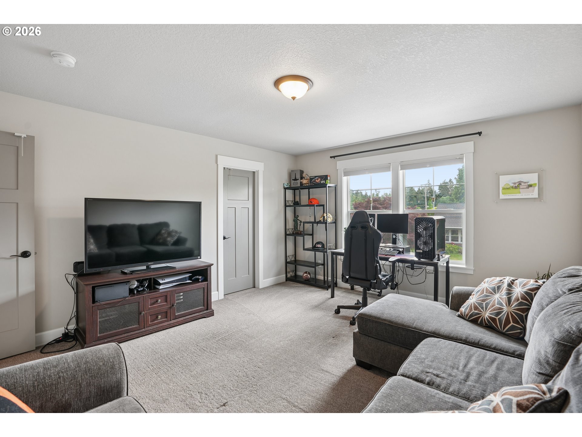 896 SE 43RD AVE