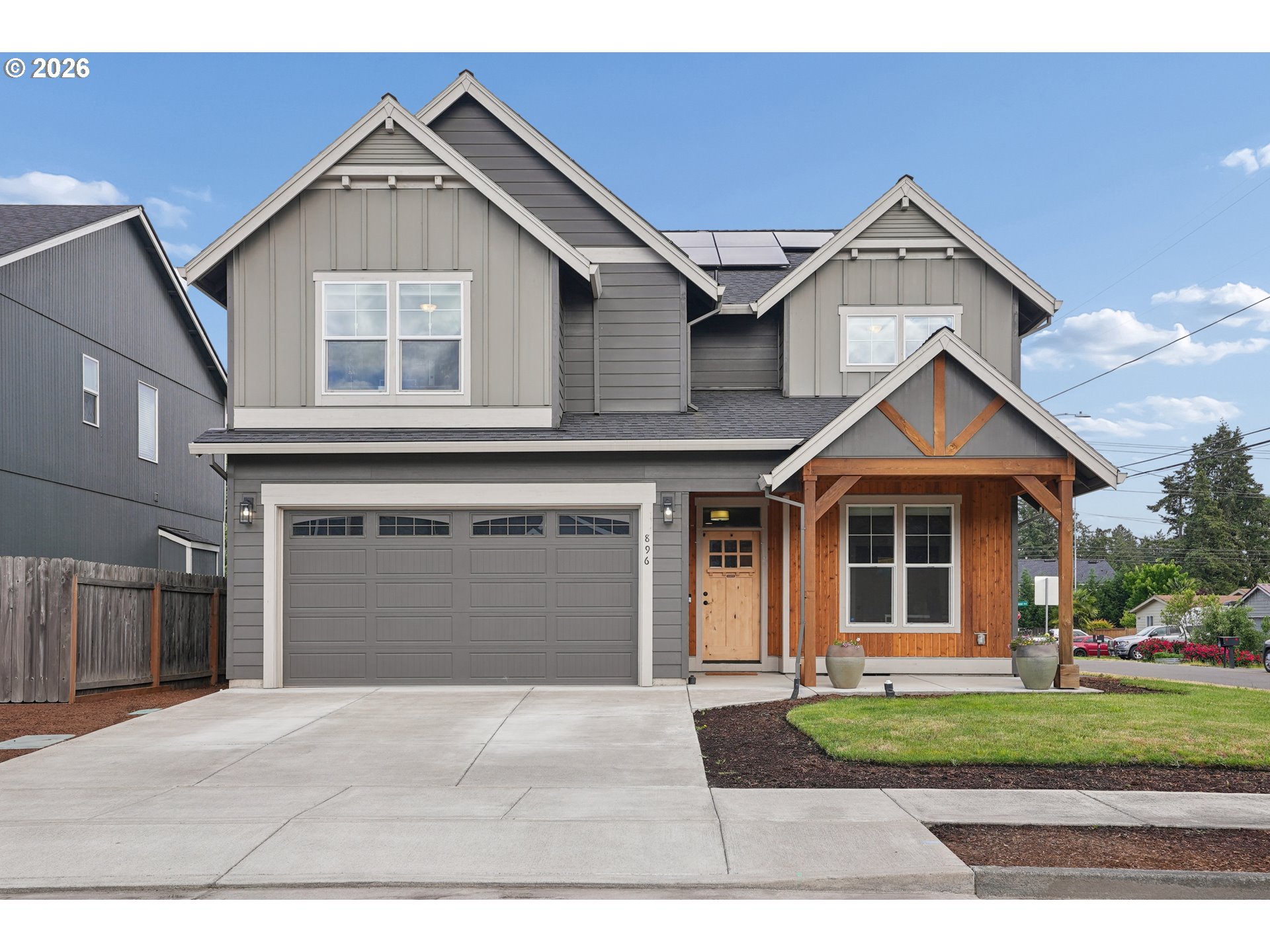 896 SE 43RD AVE