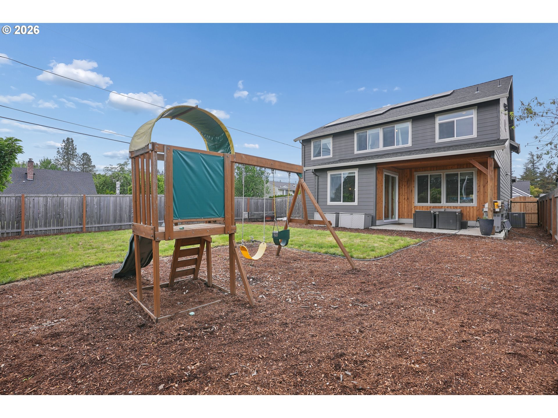 896 SE 43RD AVE