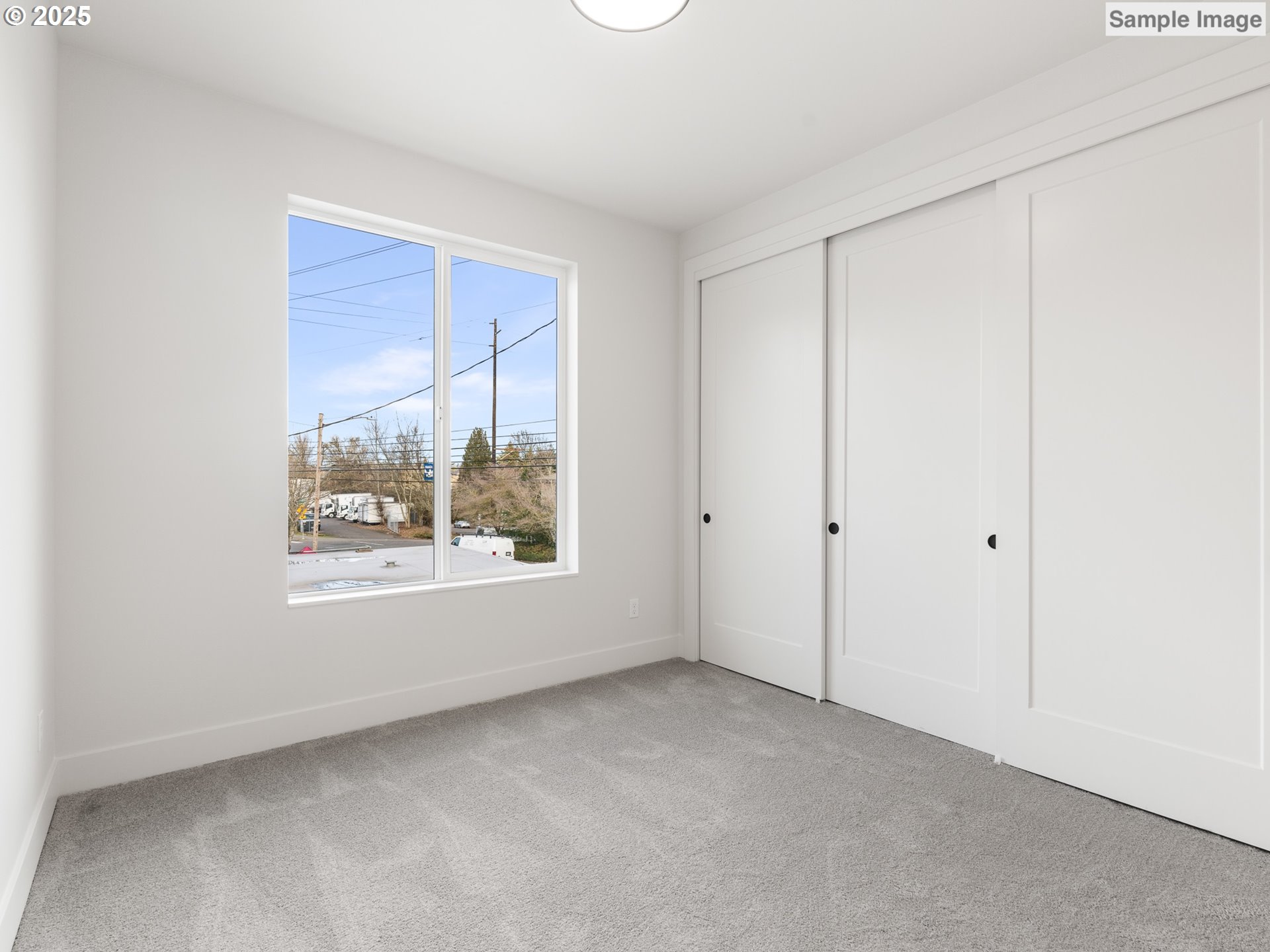 4079 SE Milwaukie AVE 5