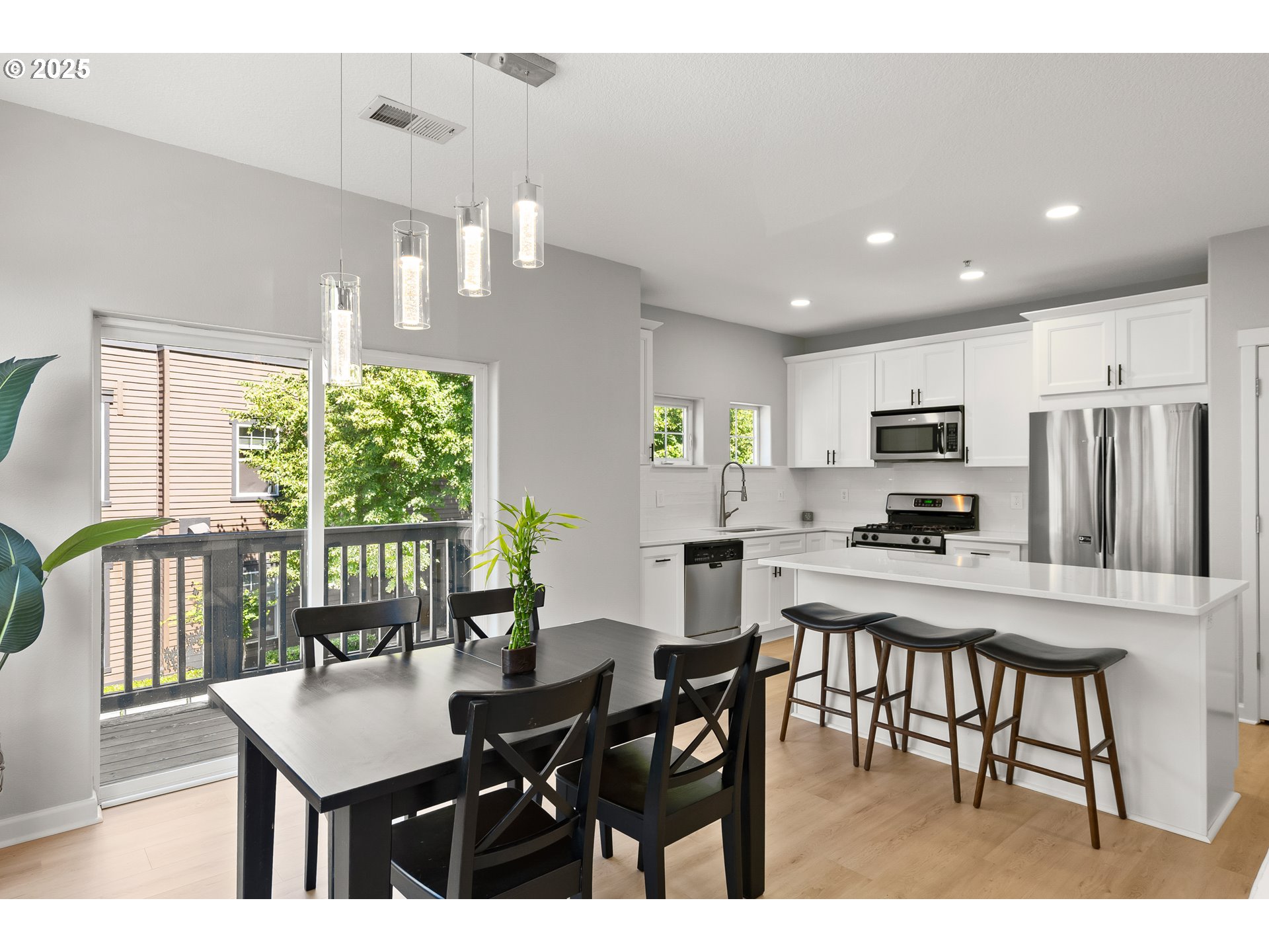 1140 SW 170TH AVE 203