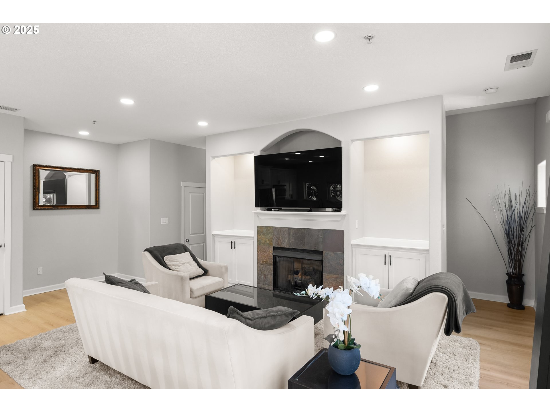 1140 SW 170TH AVE 203