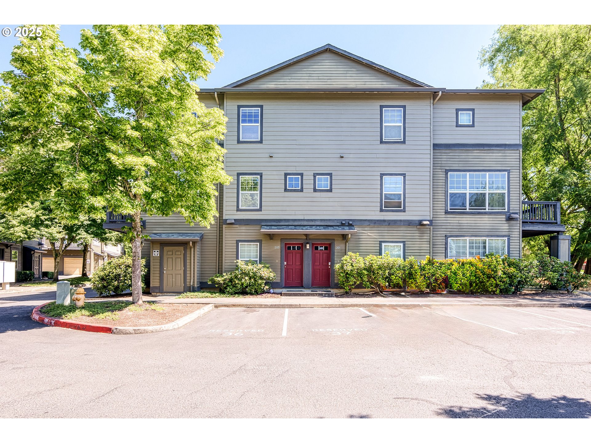 1140 SW 170TH AVE 203