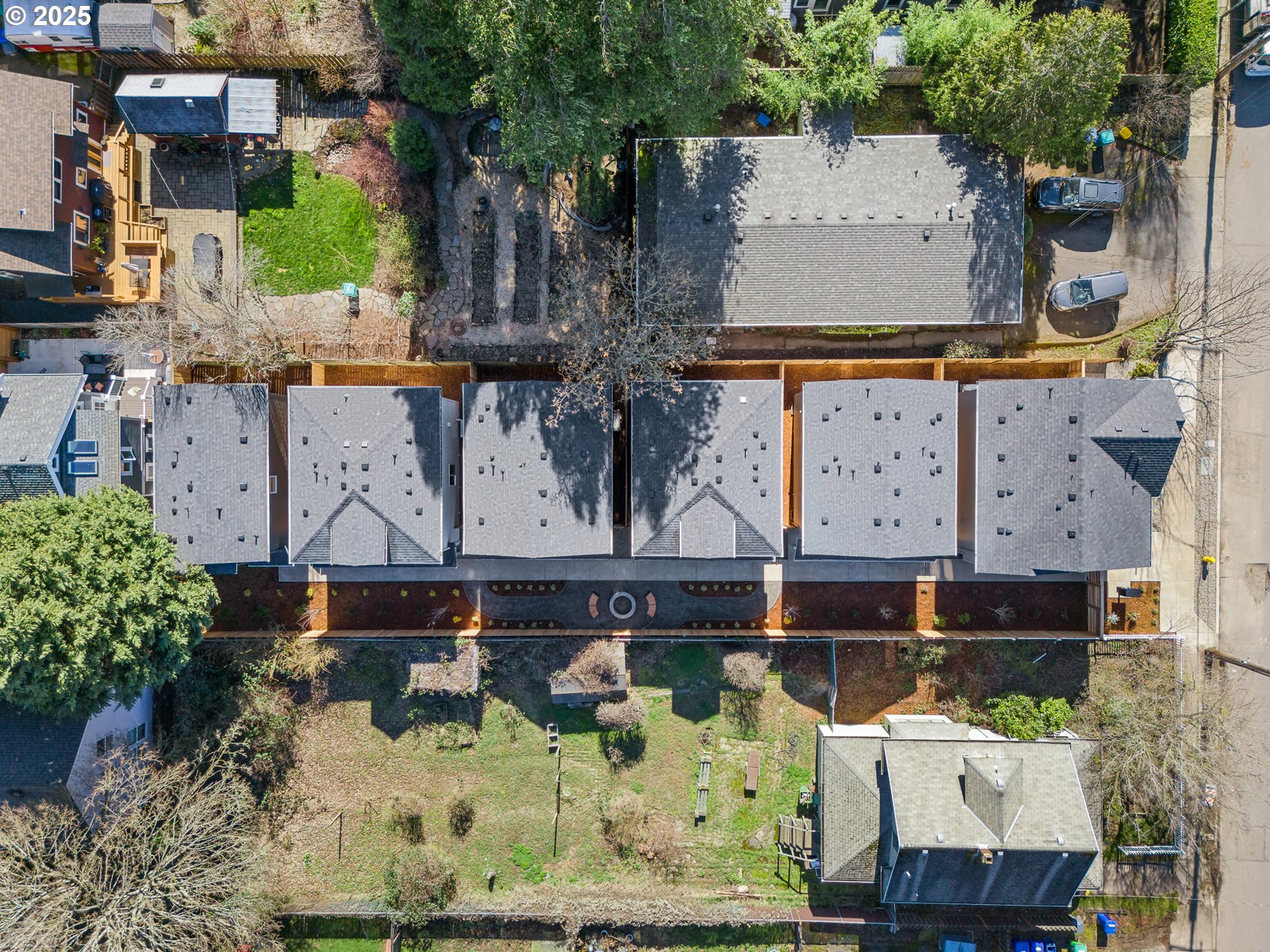 694 SE 47th AVE