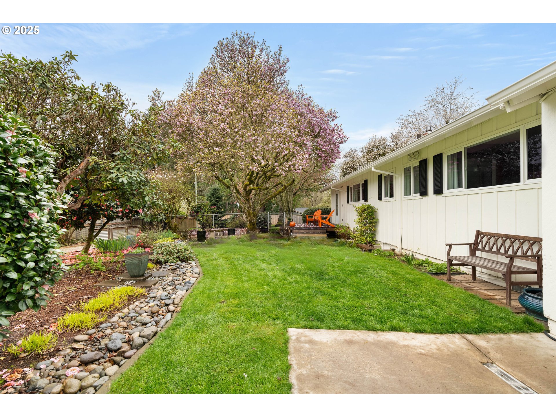 10160 SW CRESTWOOD DR