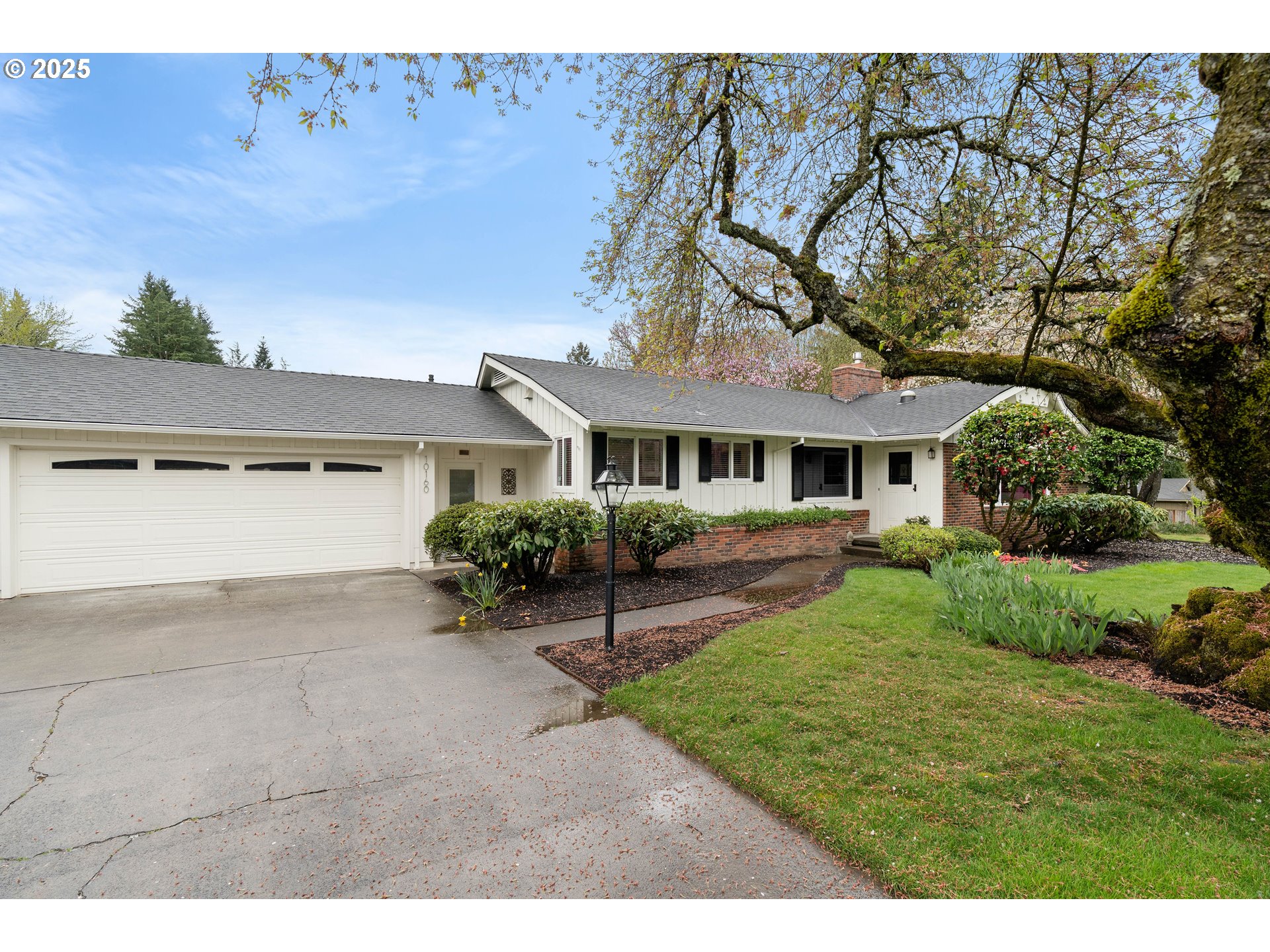 10160 SW CRESTWOOD DR