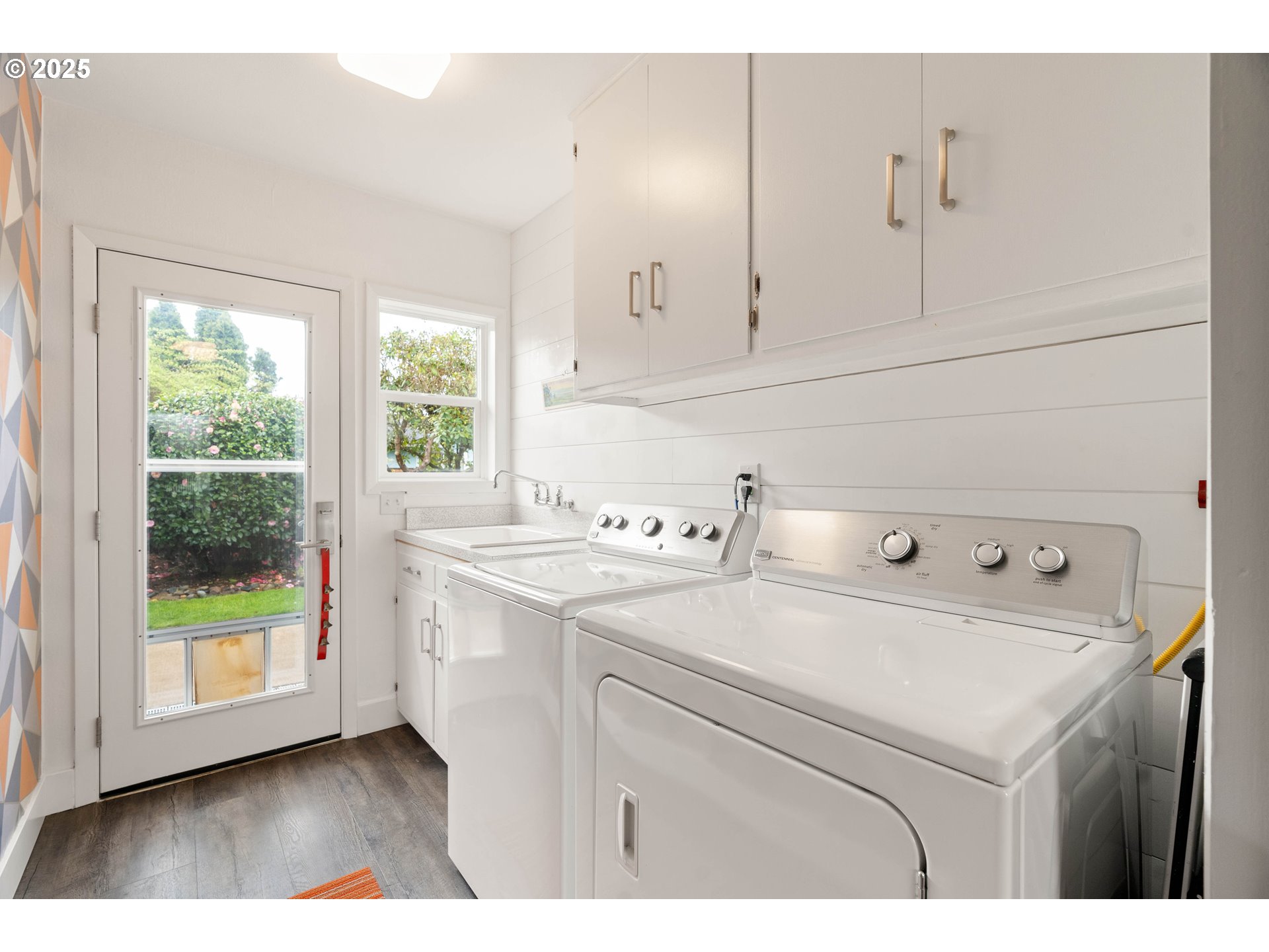 10160 SW CRESTWOOD DR