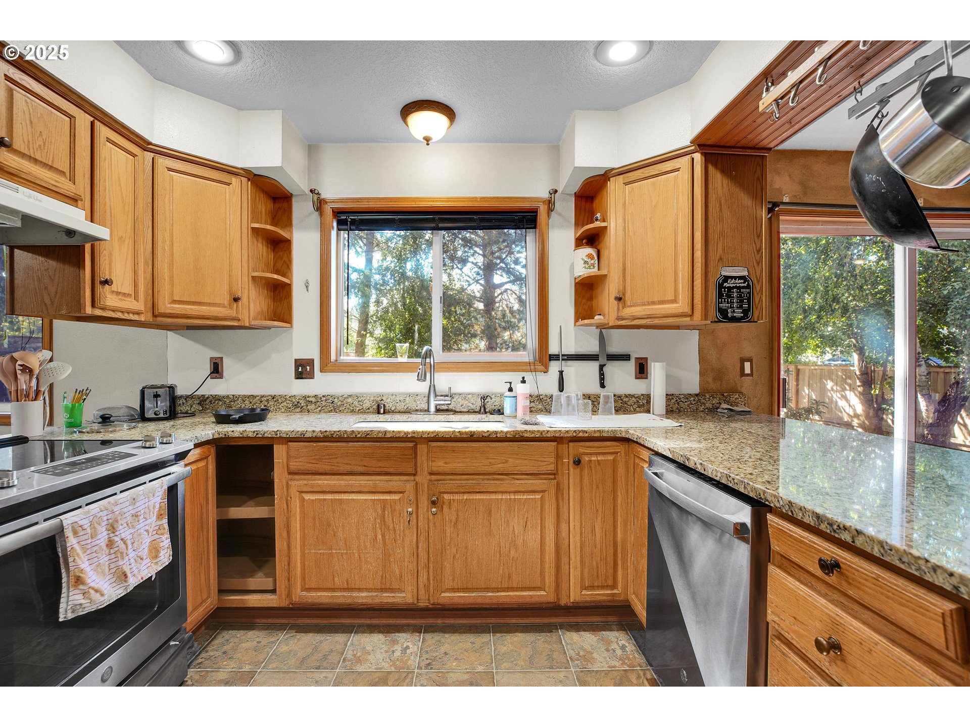 1797 SW PLEASANT VIEW DR