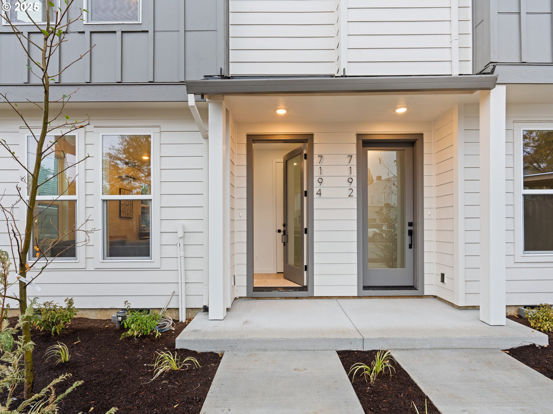 481 NE 72nd AVE 4, Portland Unit: 4