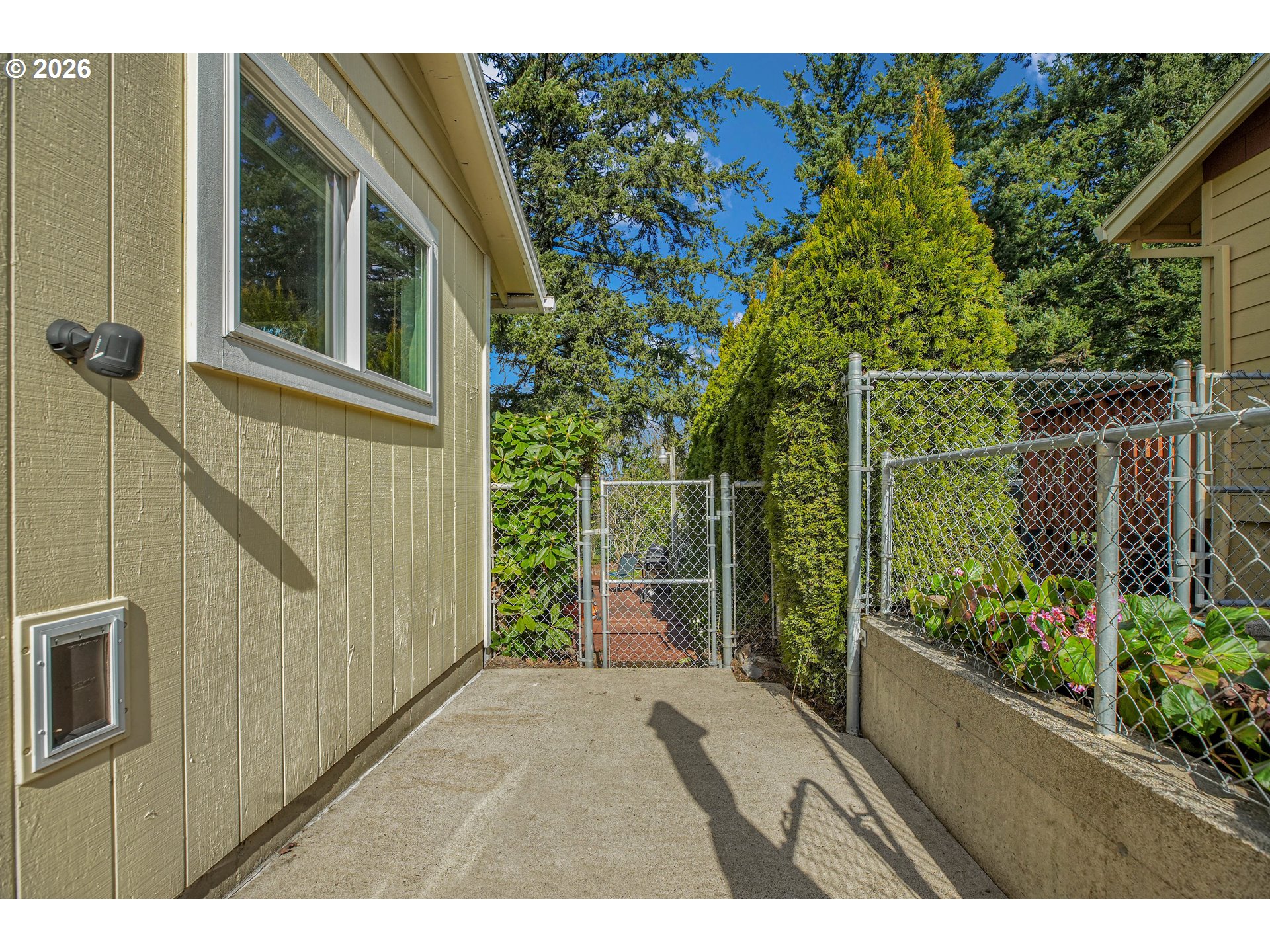 107 GLENWOOD CT