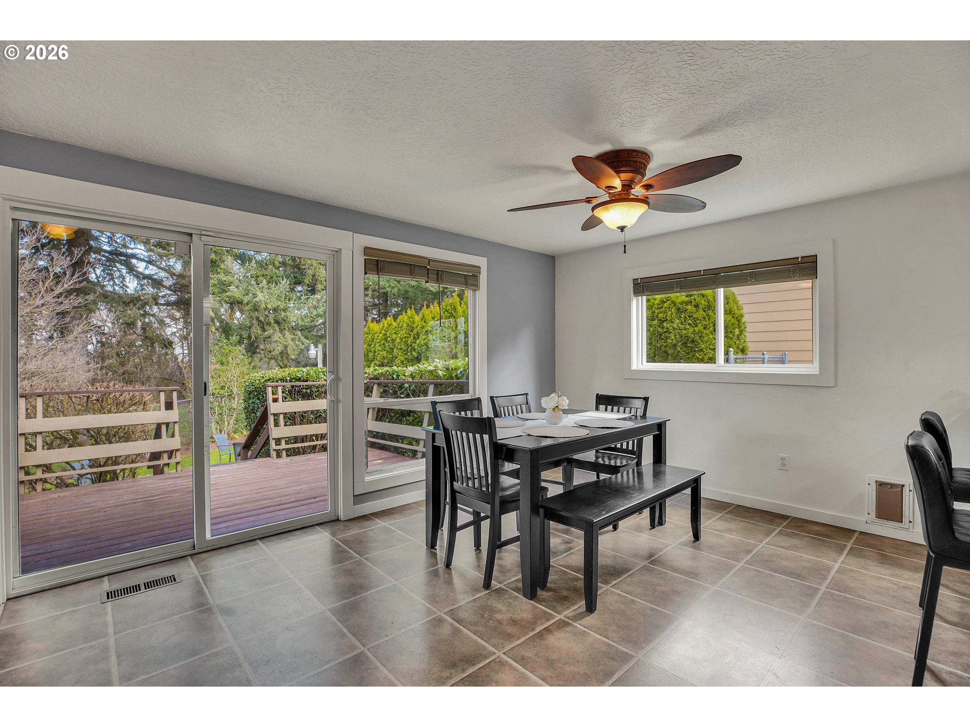 107 GLENWOOD CT