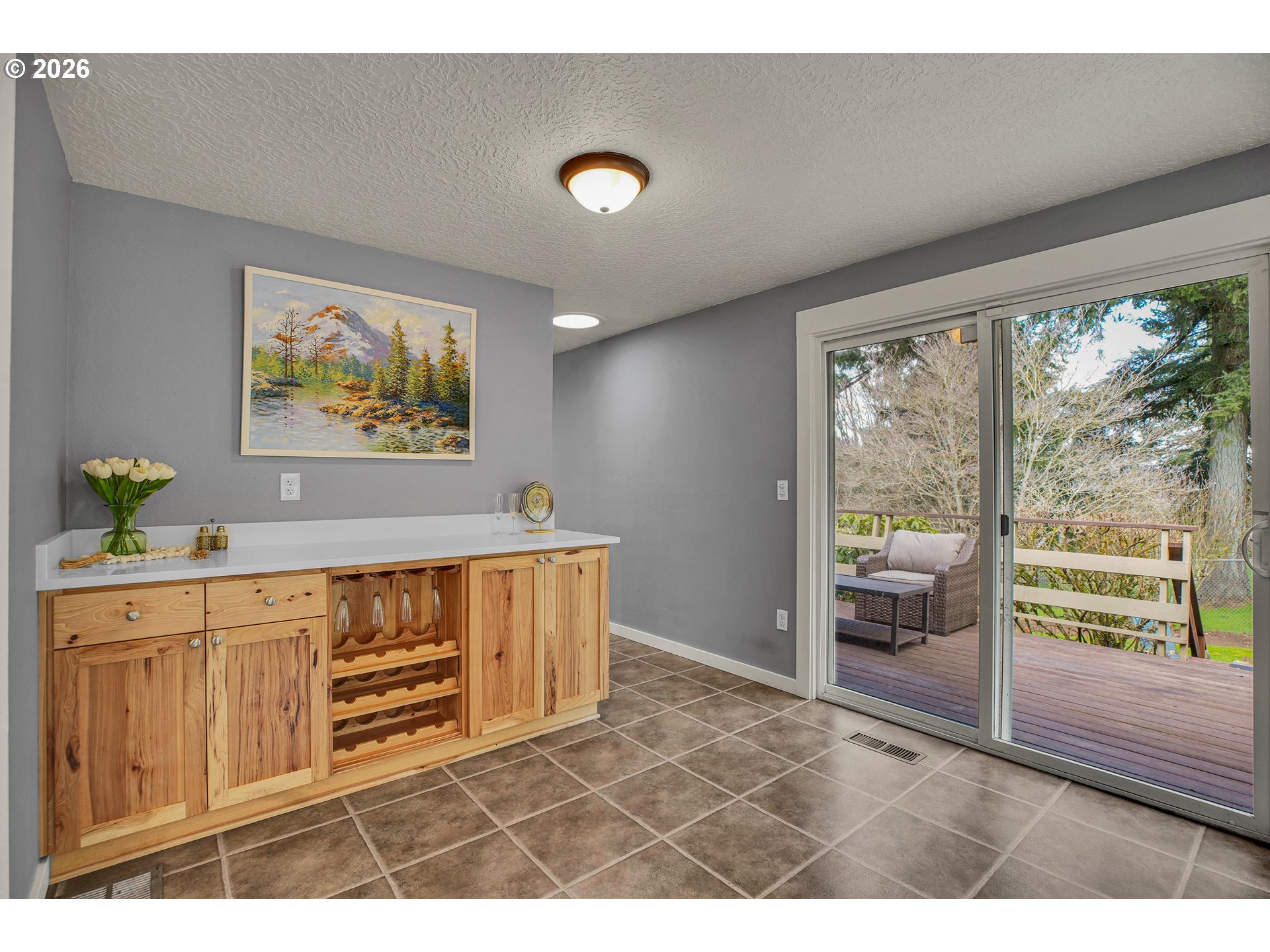 107 GLENWOOD CT