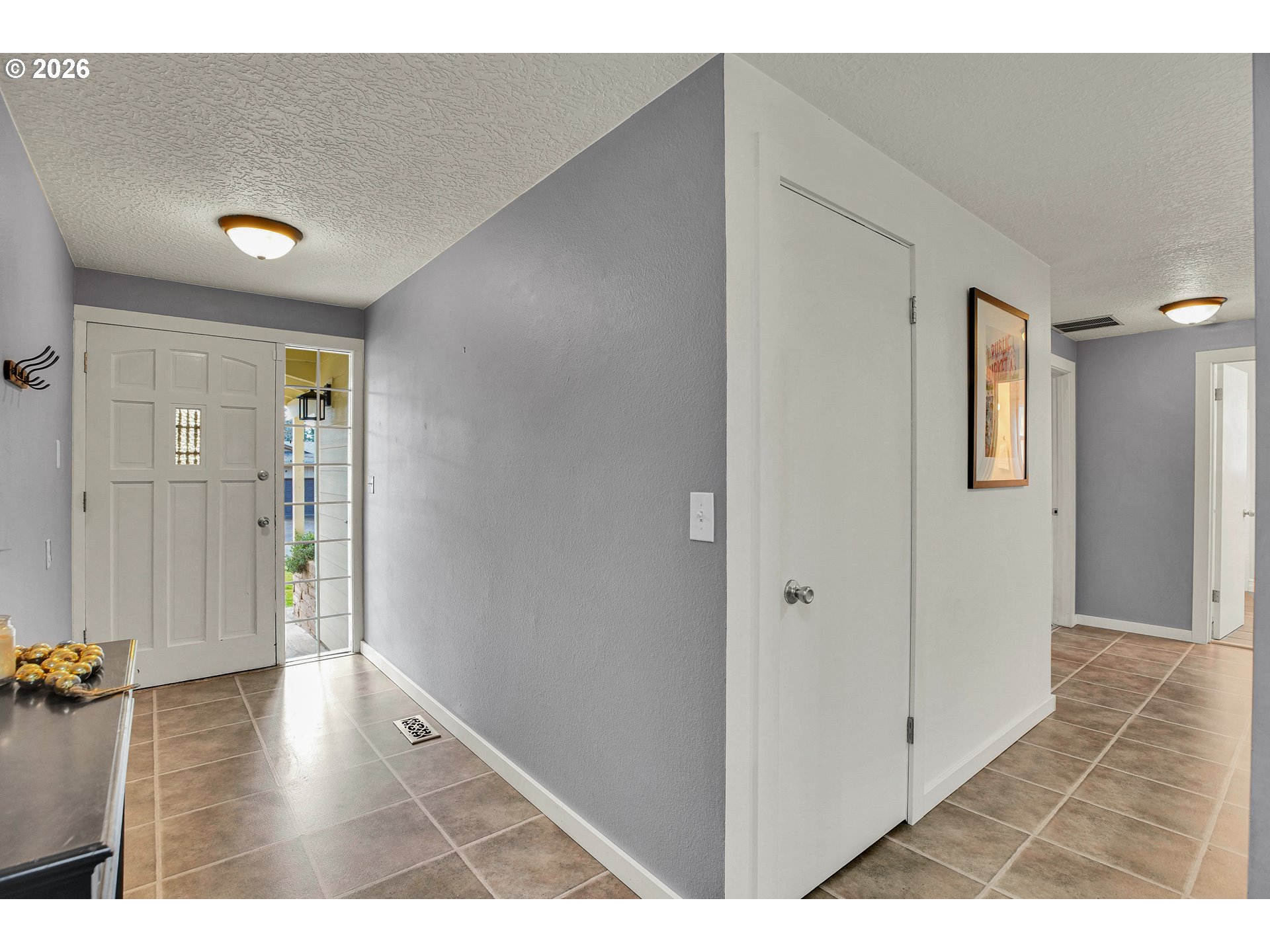107 GLENWOOD CT