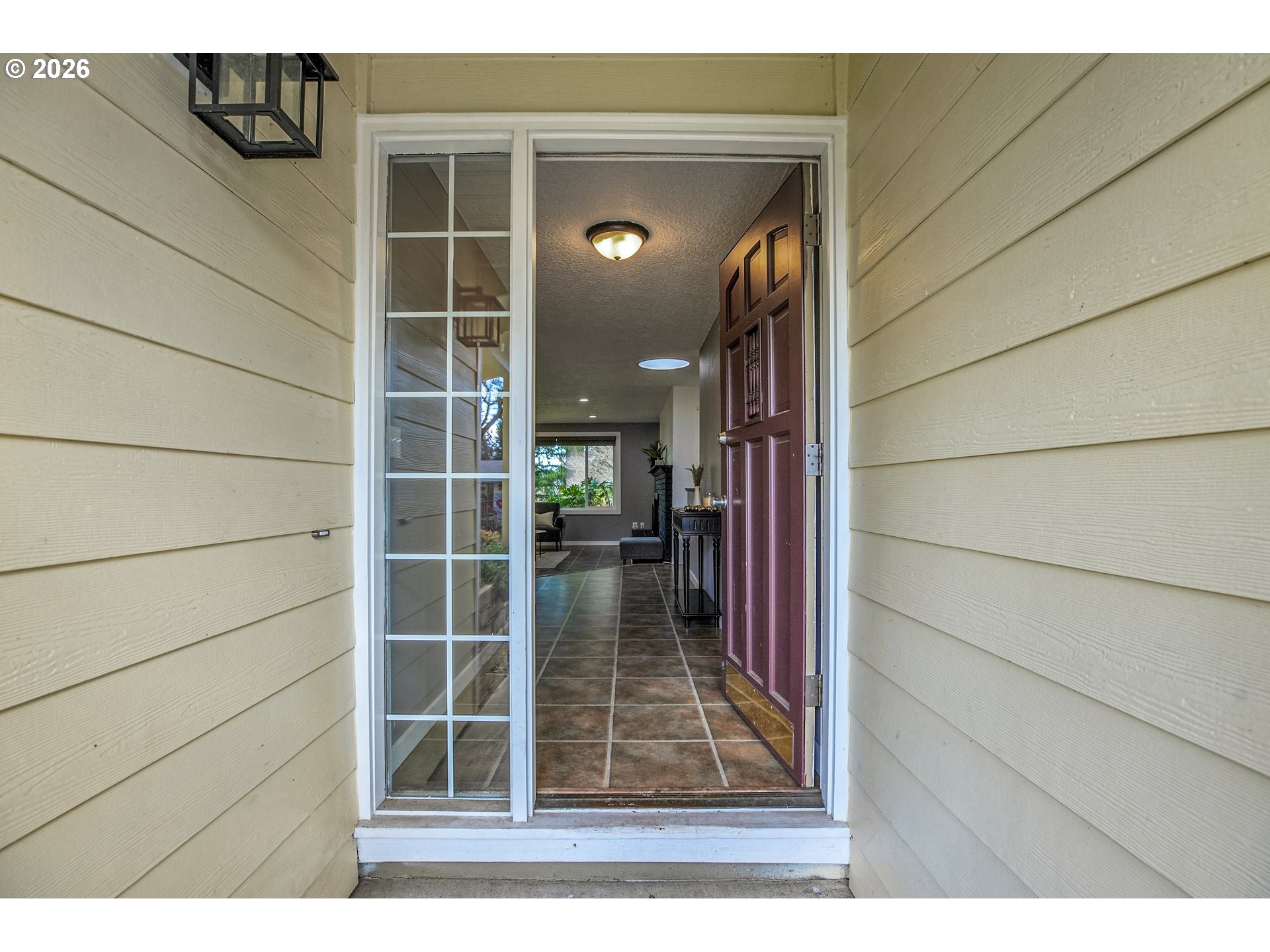 107 GLENWOOD CT