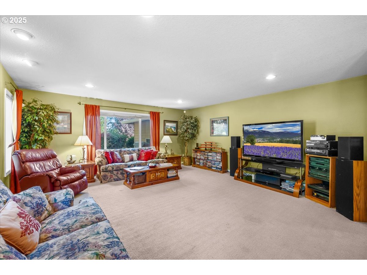 12495 SE CREST WAY, Happy Valley