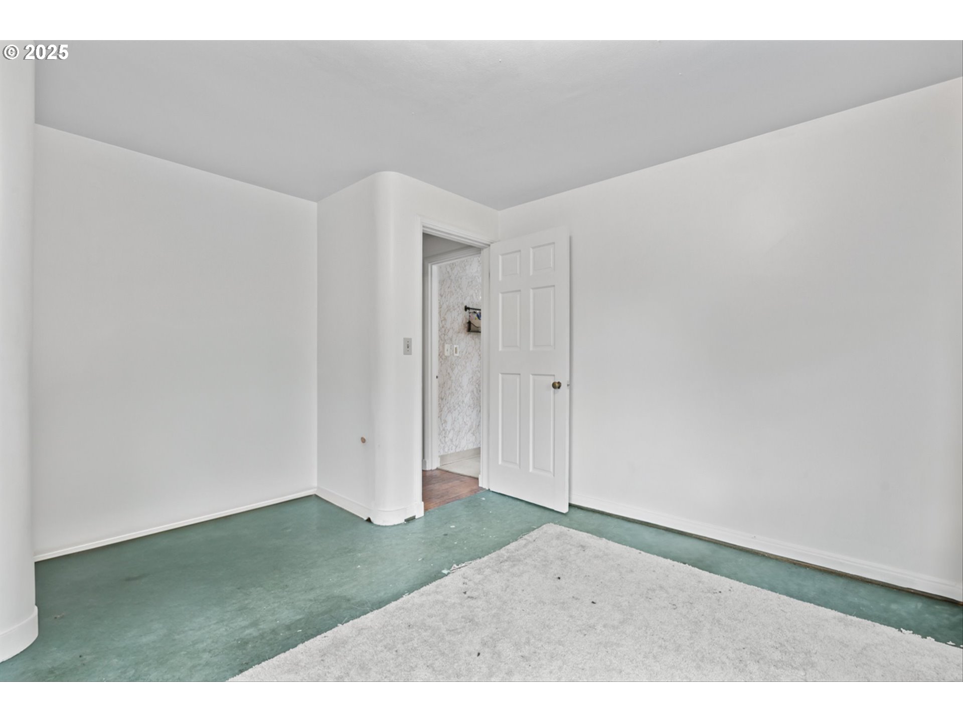 300 NE 148TH AVE, Portland