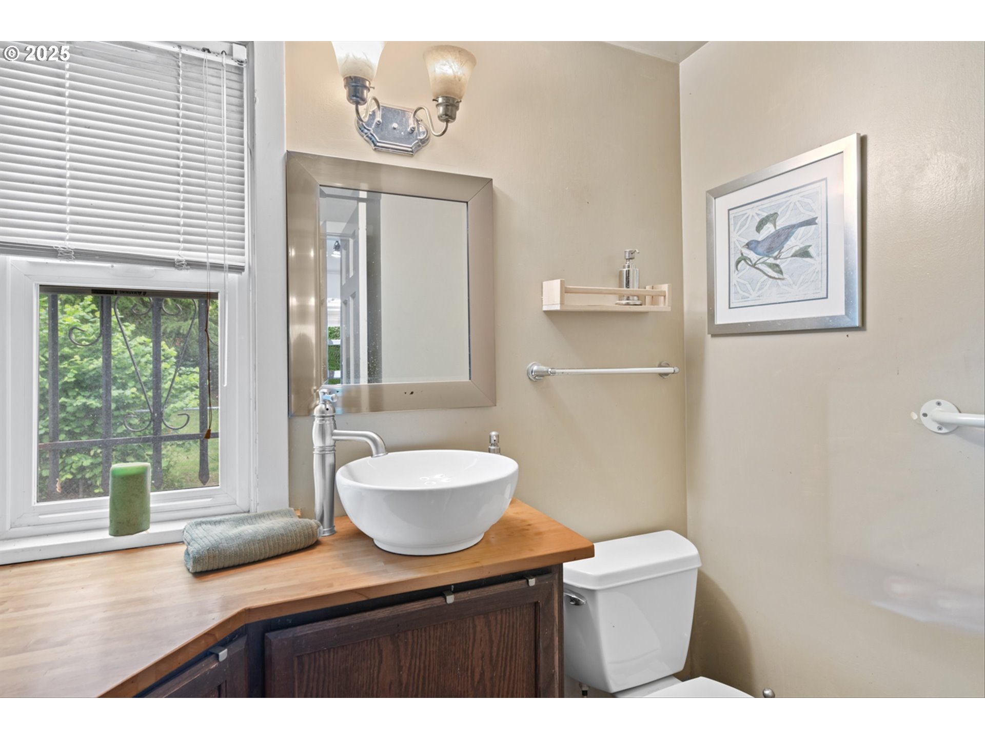 300 NE 148TH AVE, Portland